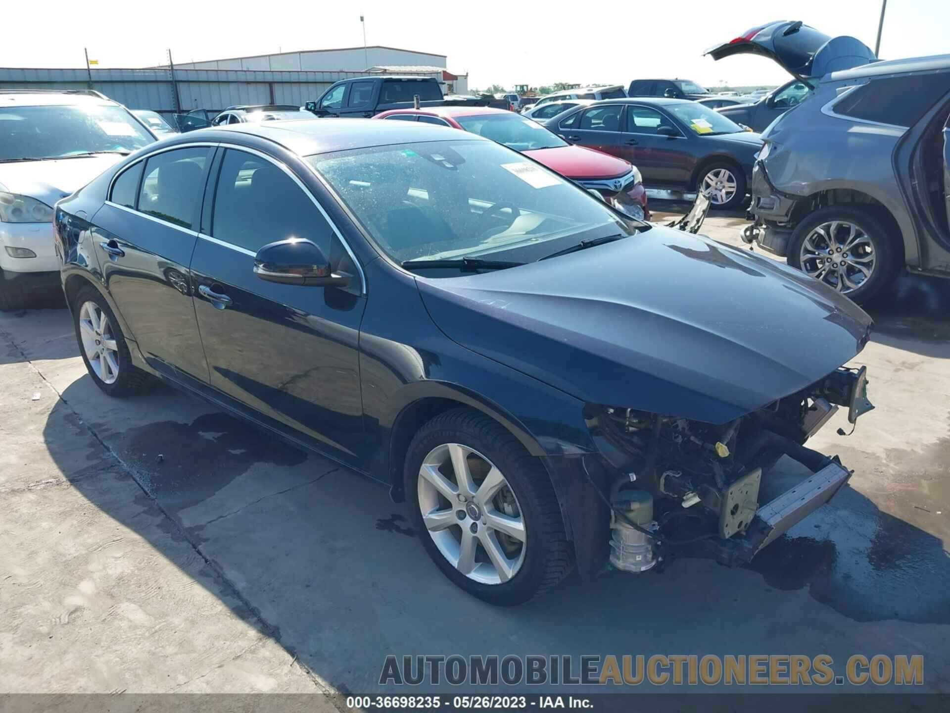 YV1612TK8G2400431 VOLVO S60 2016