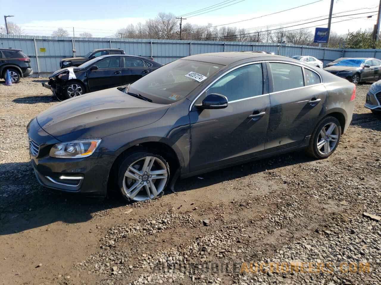 YV1612TKXF1360096 VOLVO S60 2015