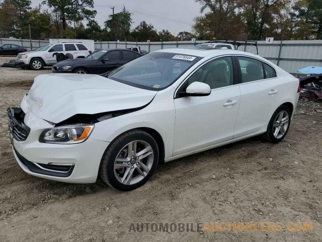 YV1612TKXF2365406 VOLVO S60 2015