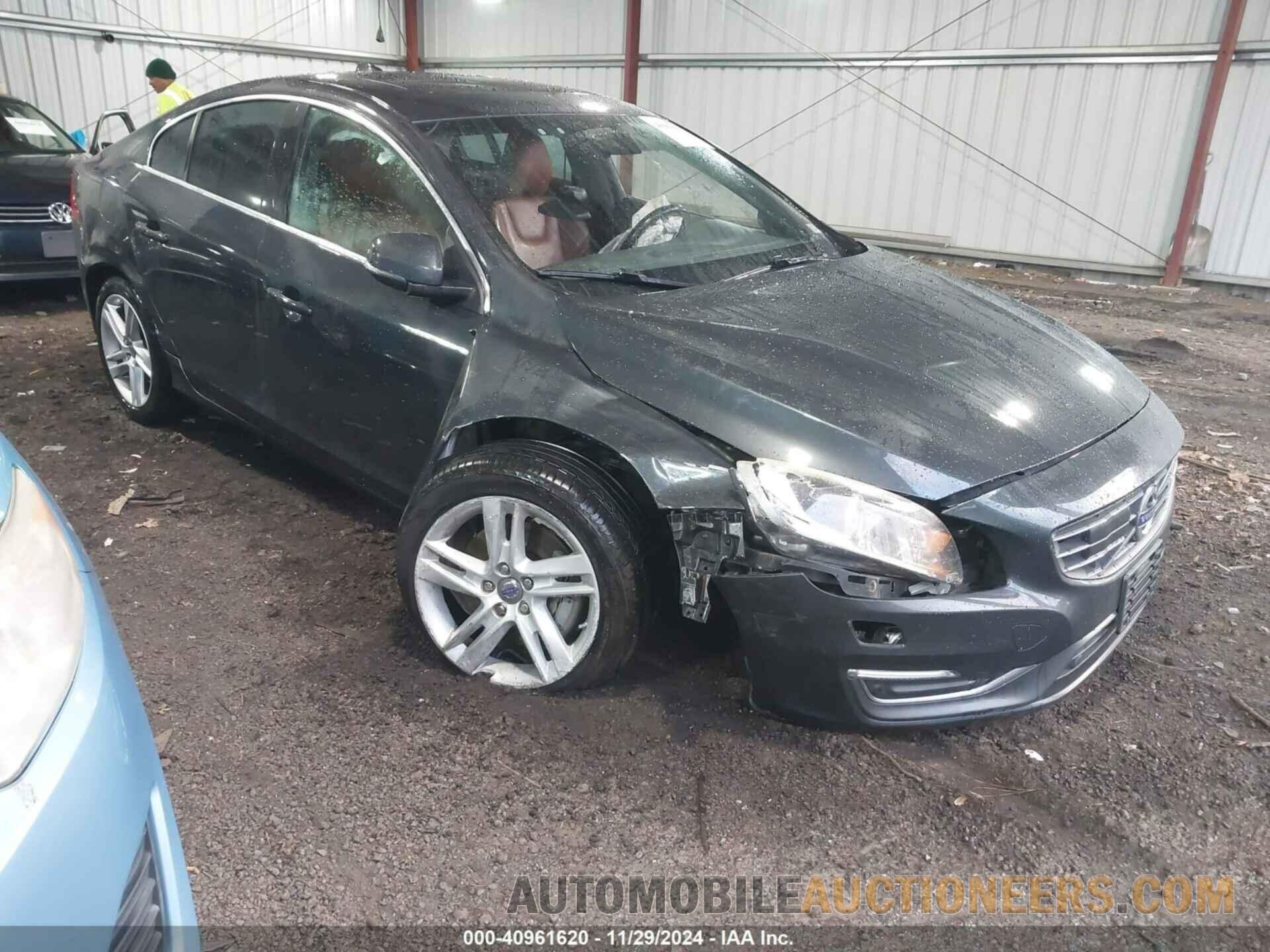 YV1612TM1F1348534 VOLVO S60 2015