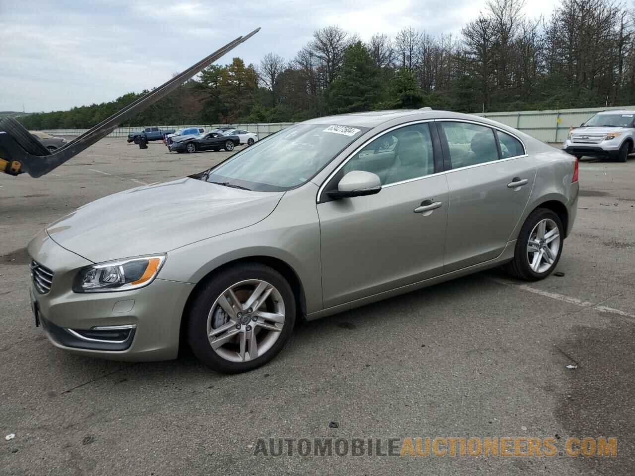 YV1612TM3F1359342 VOLVO S60 2015