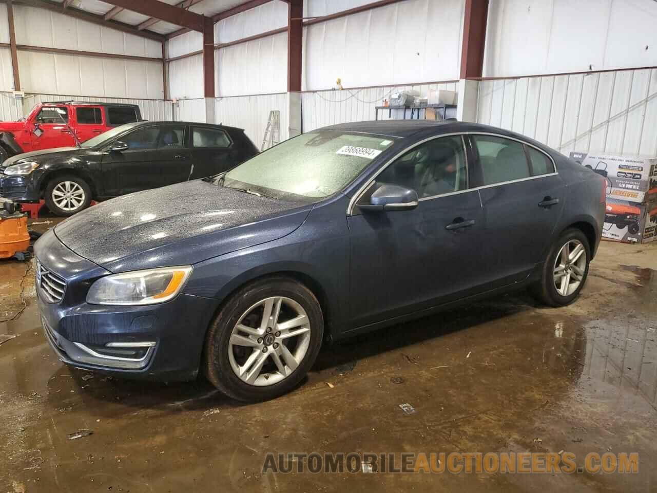 YV1612TM8F1335375 VOLVO S60 2015