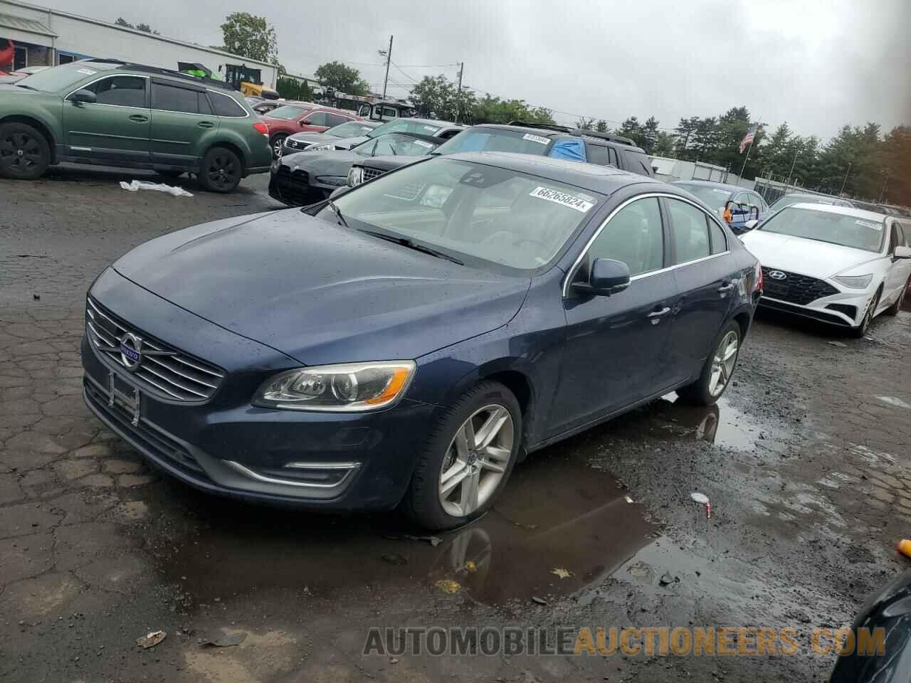 YV1612TM9F2338361 VOLVO S60 2015