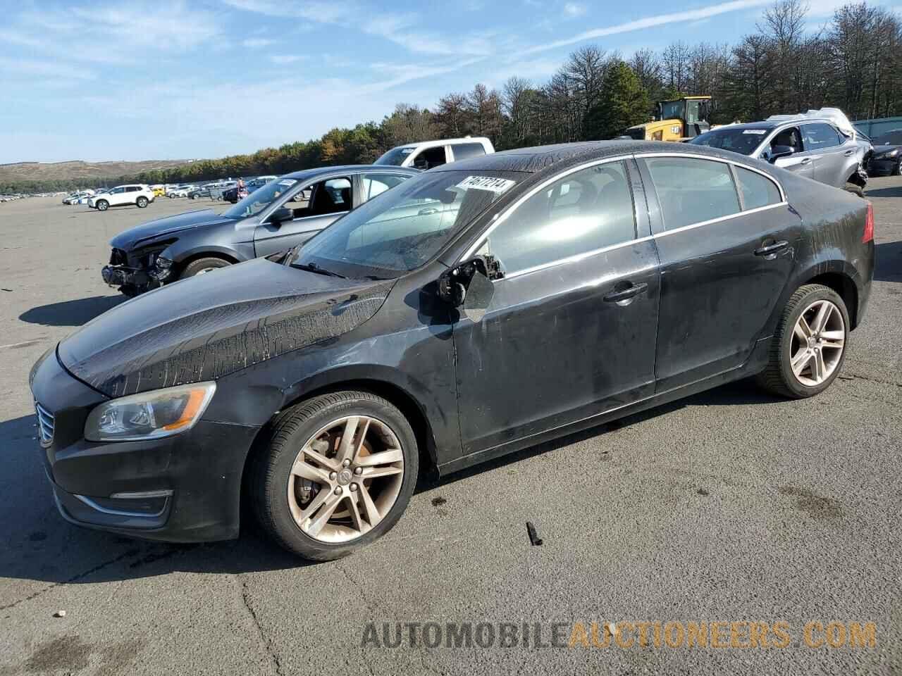 YV1612TM9F2356357 VOLVO S60 2015