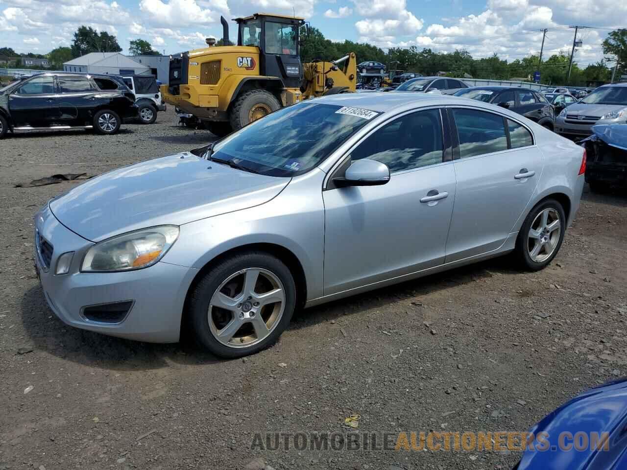 YV1622FS5C2037976 VOLVO S60 2012