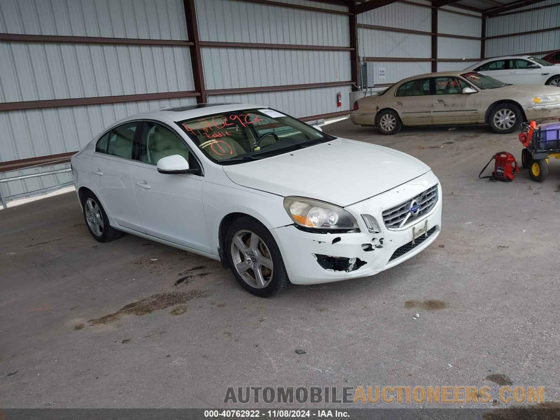 YV1622FS7C2115481 VOLVO S60 2012