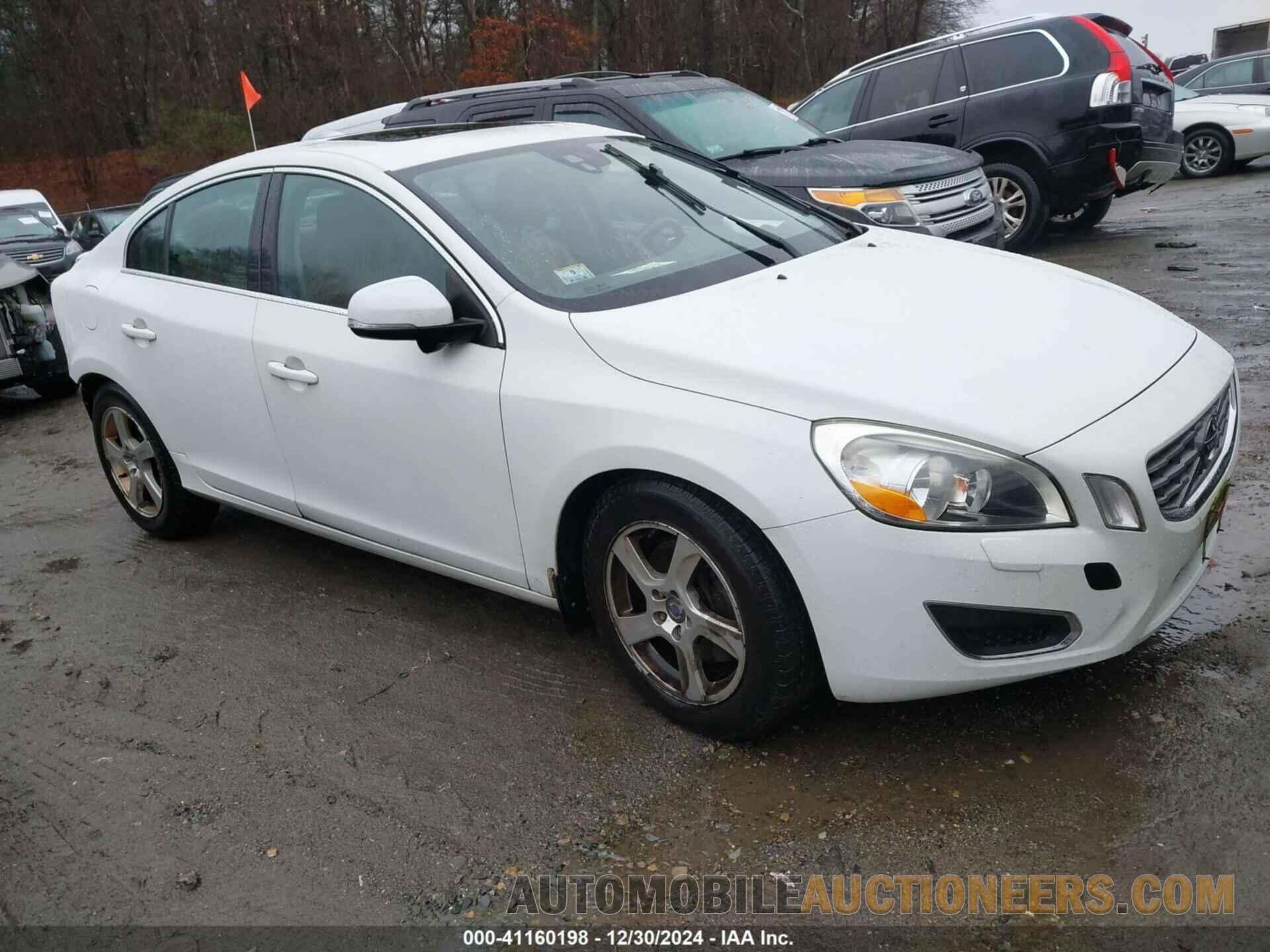 YV1622FS7C2118302 VOLVO S60 2012