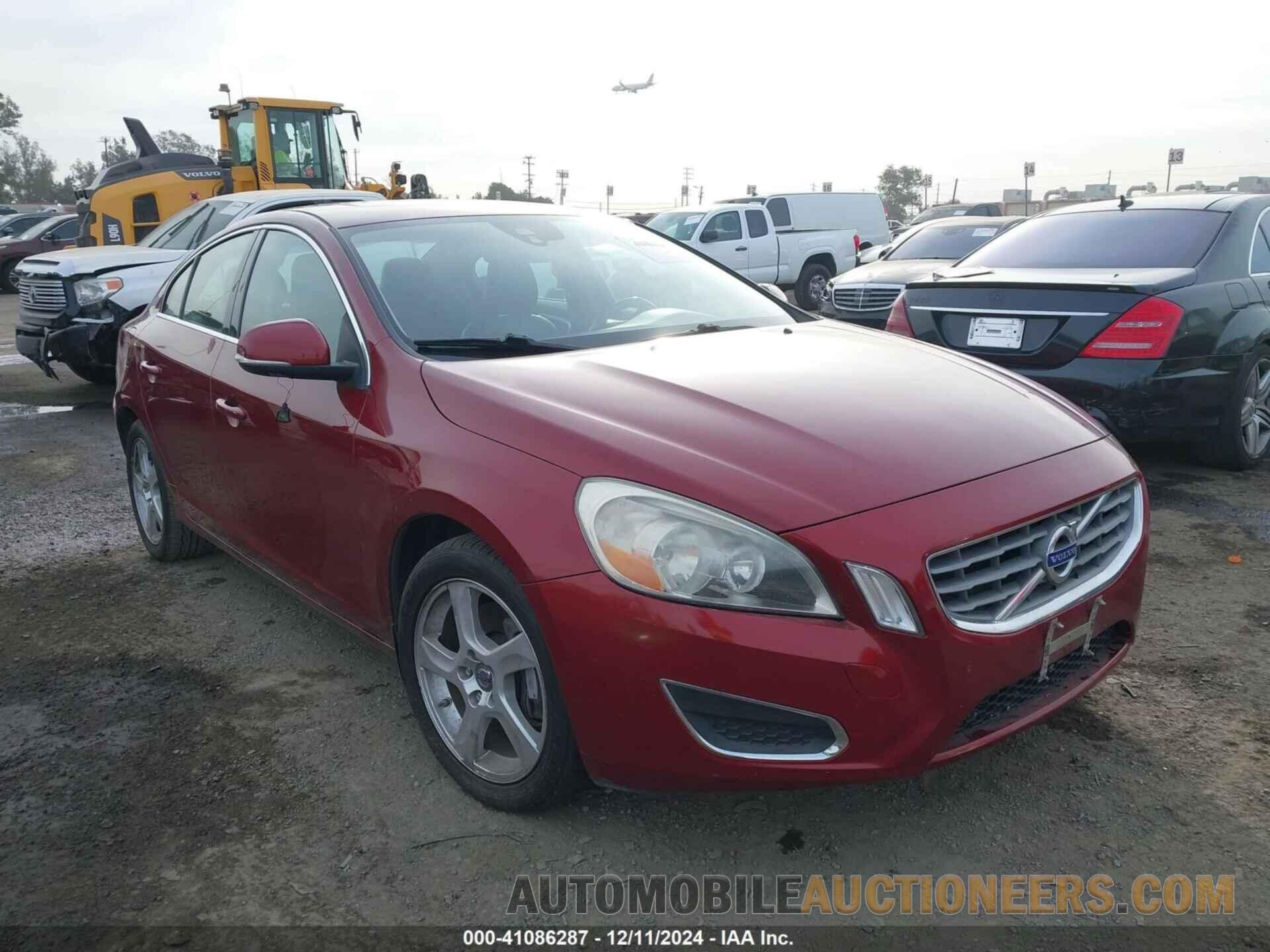 YV1622FS9C2098571 VOLVO S60 2012