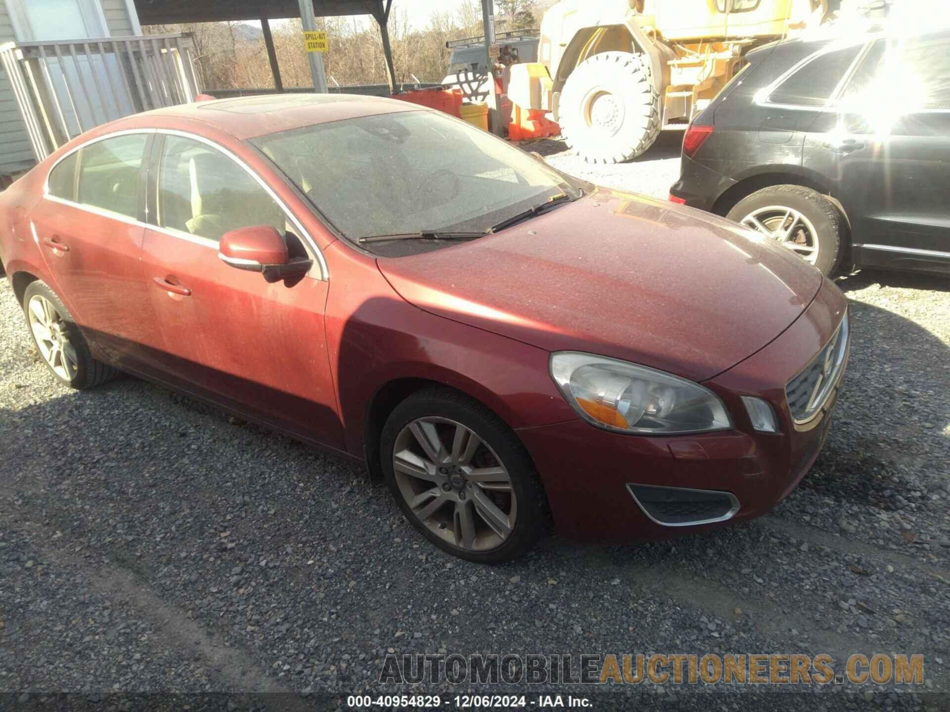 YV1622FSXC2122747 VOLVO S60 2012