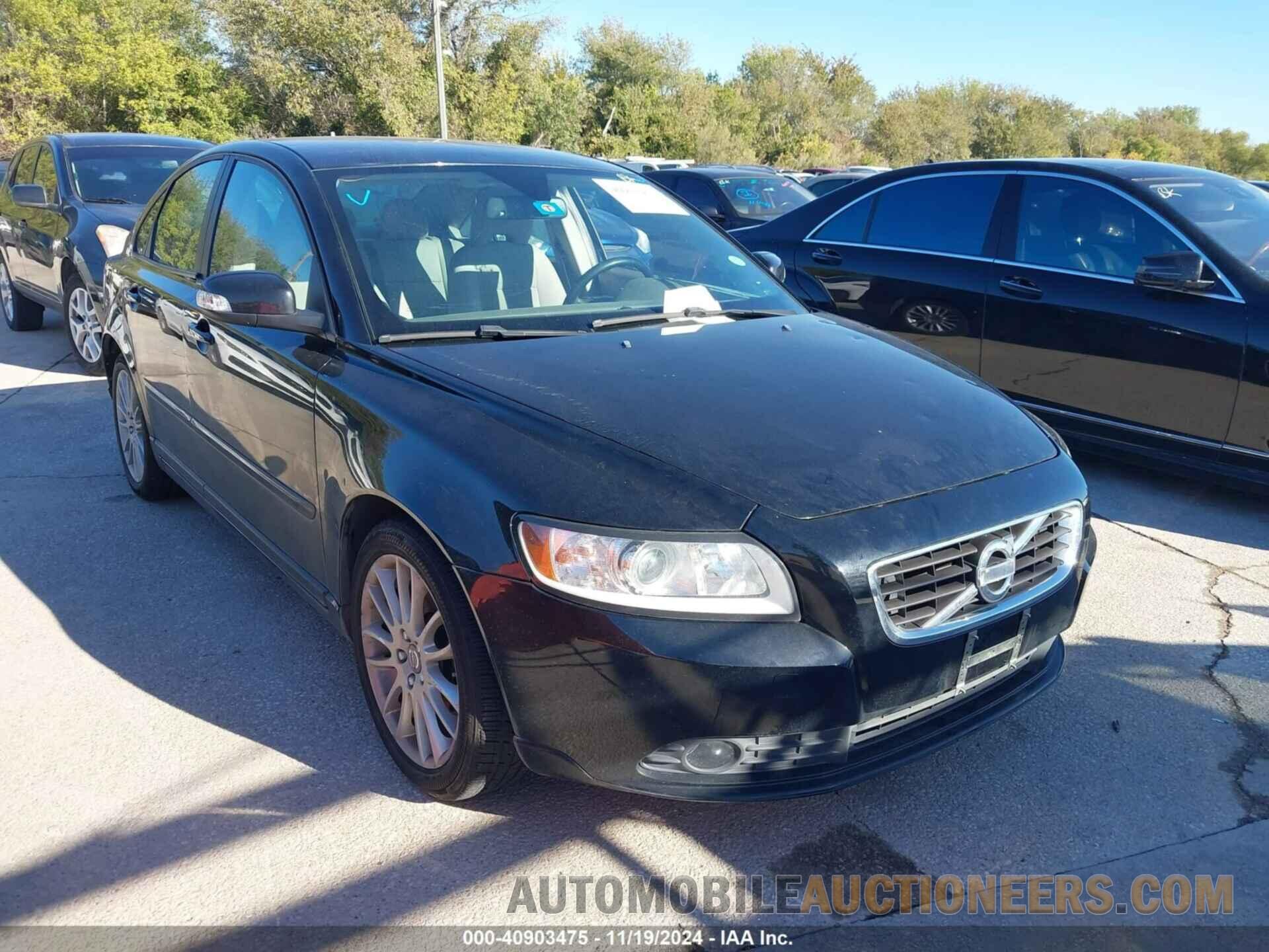 YV1672MS4B2530454 VOLVO S40 2011