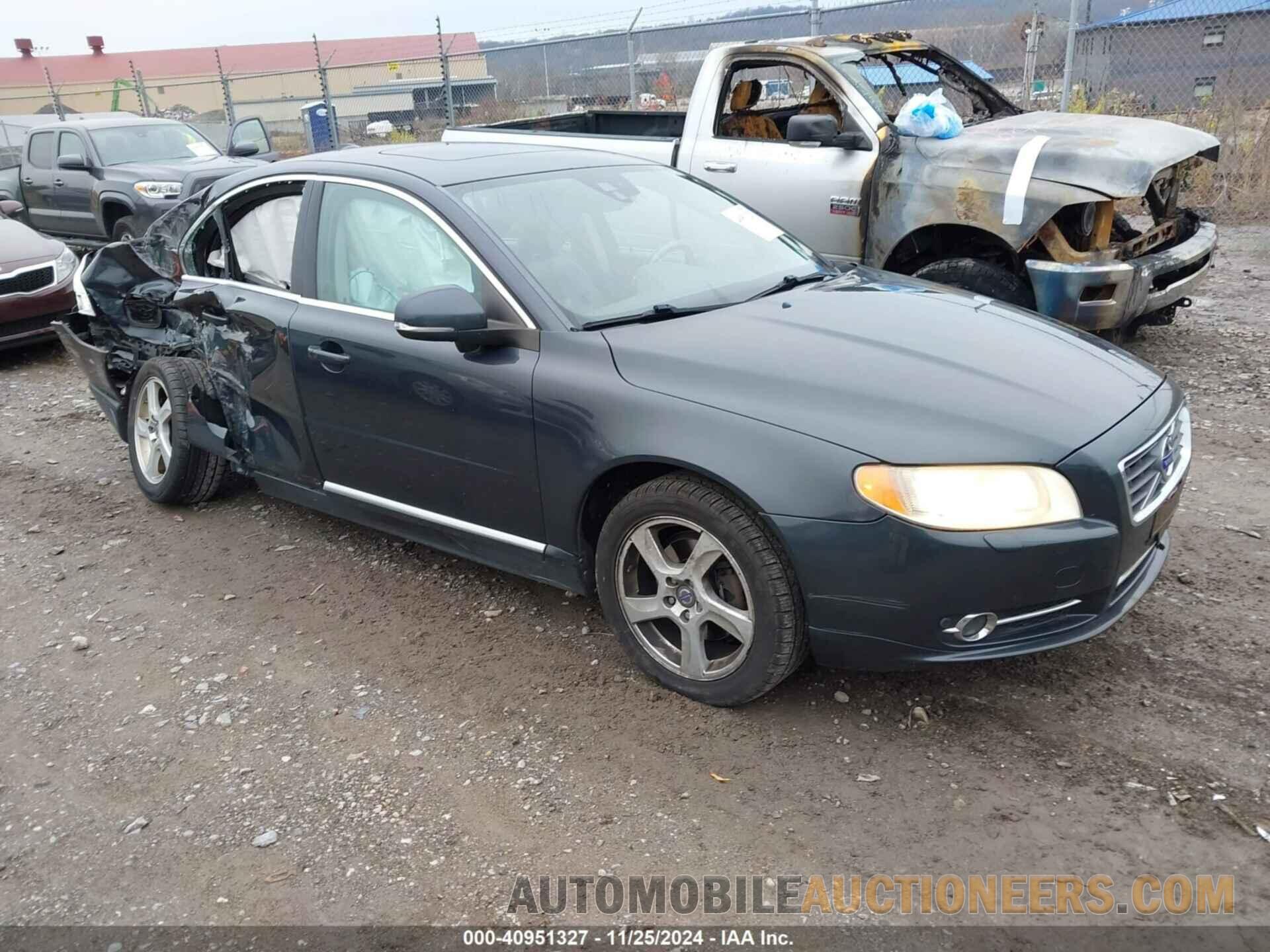 YV1902AH3C1155321 VOLVO S80 2012