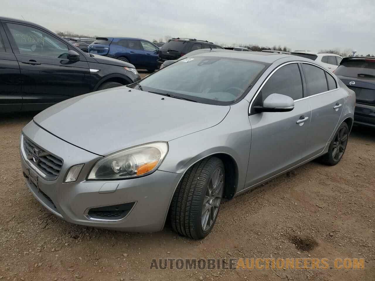 YV1902FH6B2015040 VOLVO S60 2011