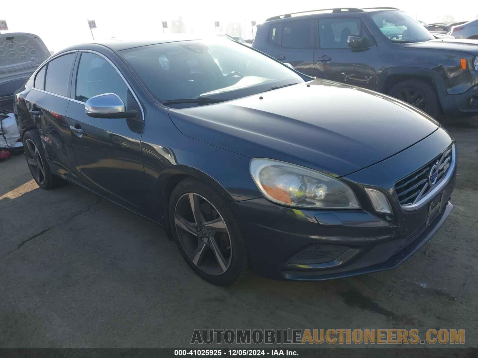 YV1902FH9C2111715 VOLVO S60 2012