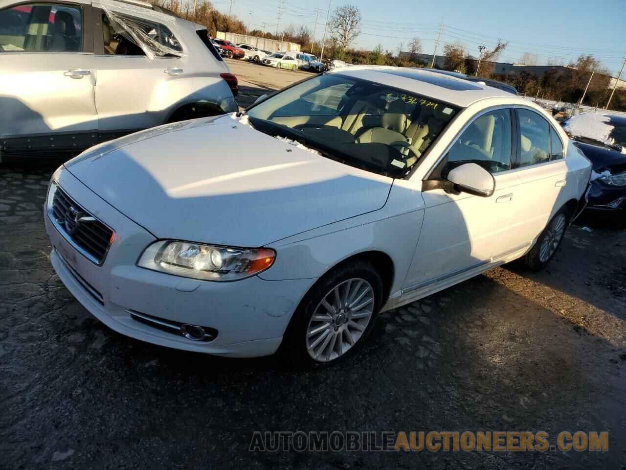 YV1952AS5D1167646 VOLVO S80 2013