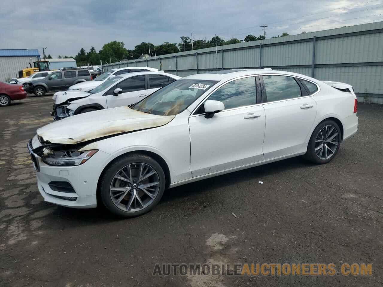 YV1A22MK0H1012185 VOLVO S90 2017