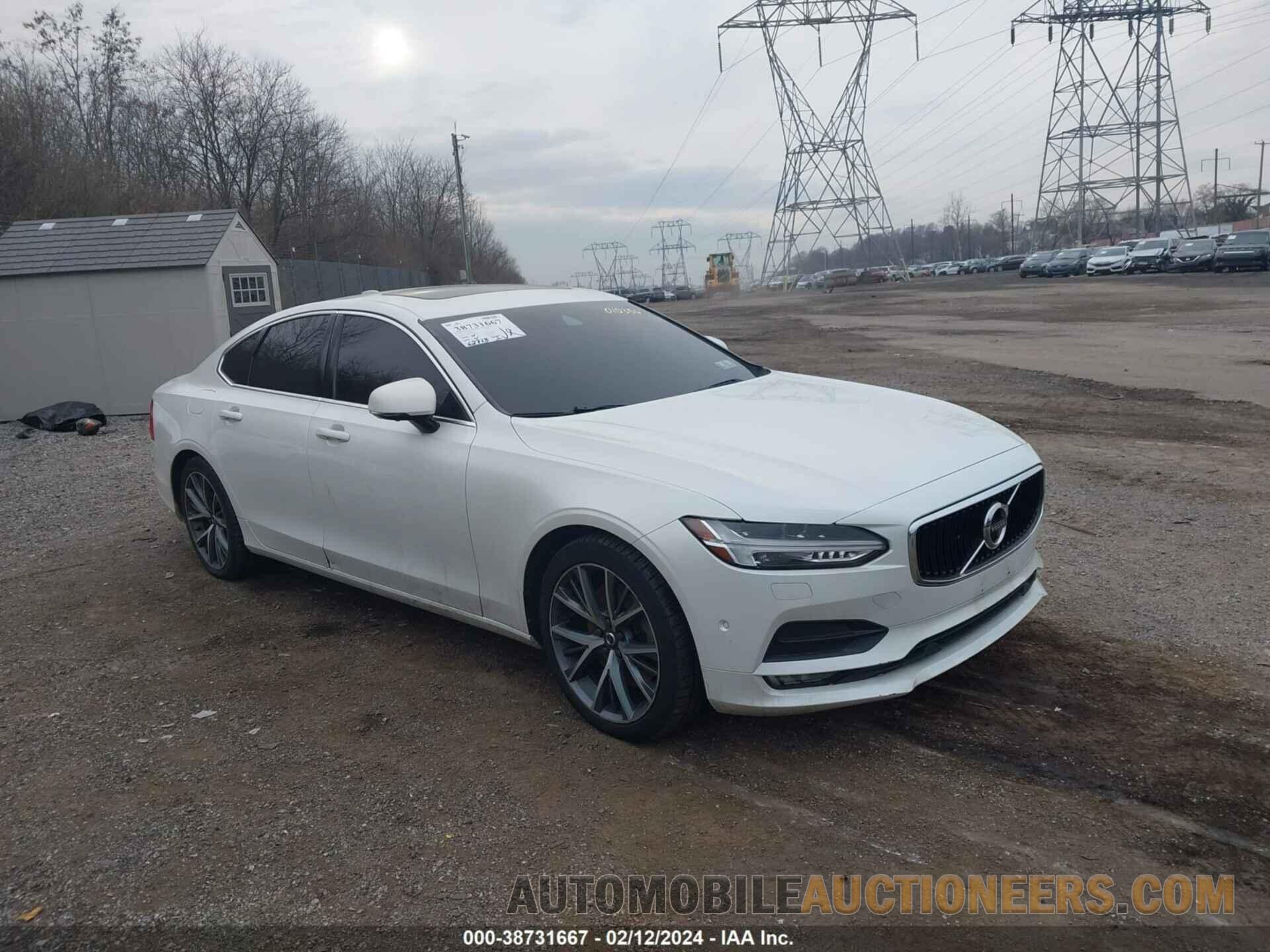 YV1A22MK2H1010356 VOLVO S90 2017