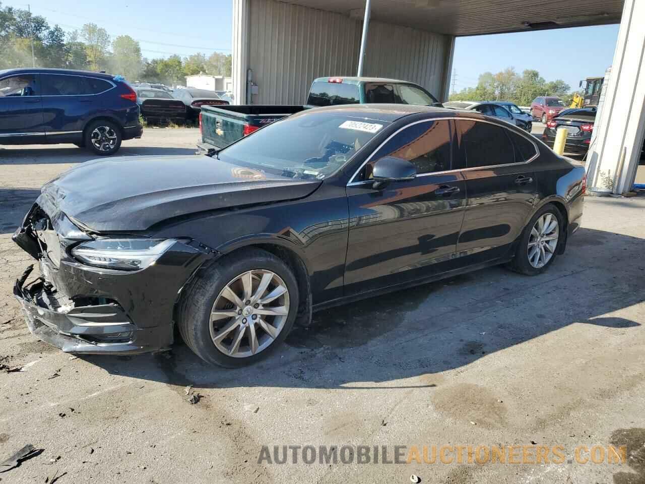 YV1A22MK5H1003661 VOLVO S90 2017