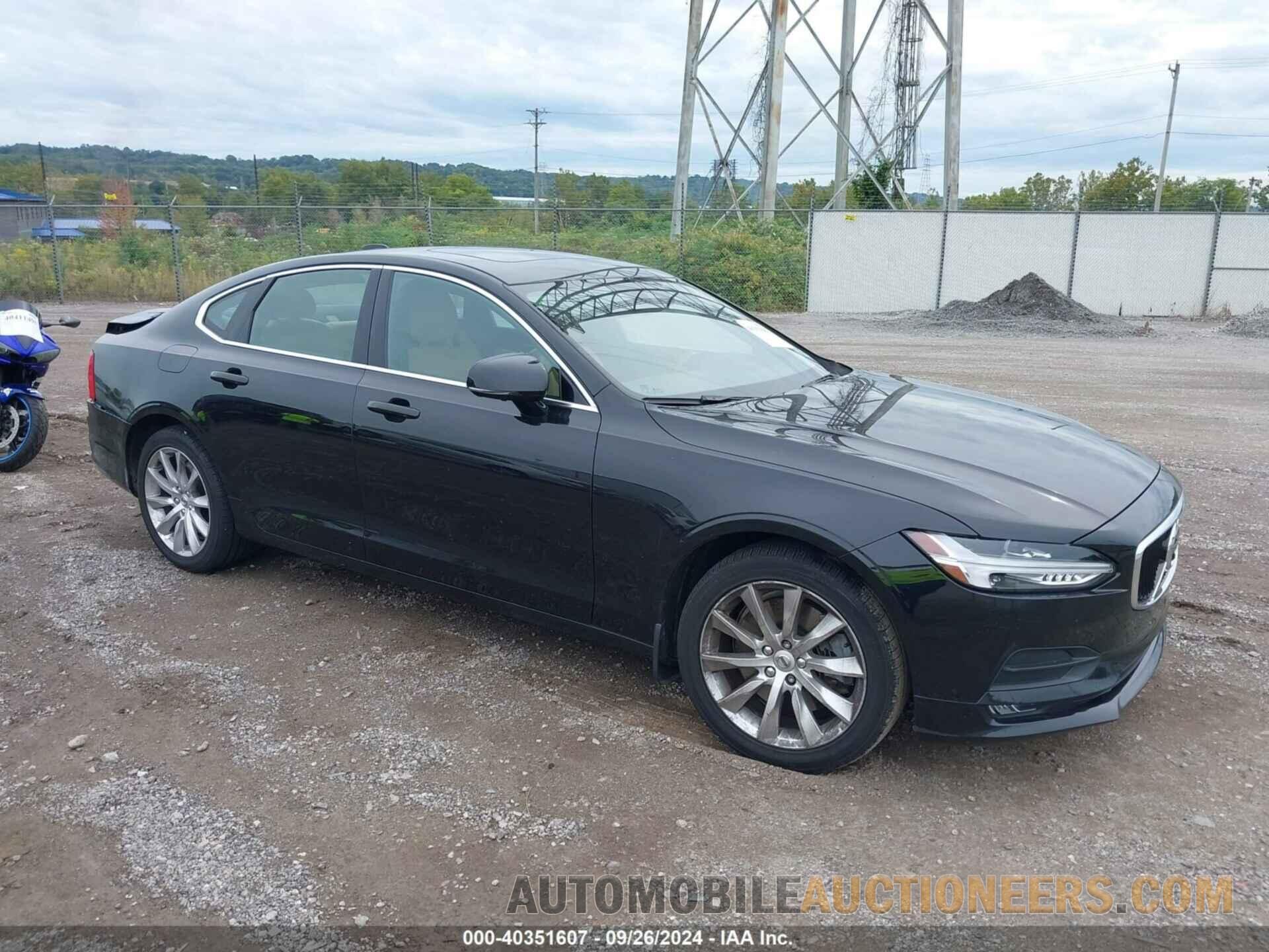 YV1A22MK5H1016765 VOLVO S90 2017