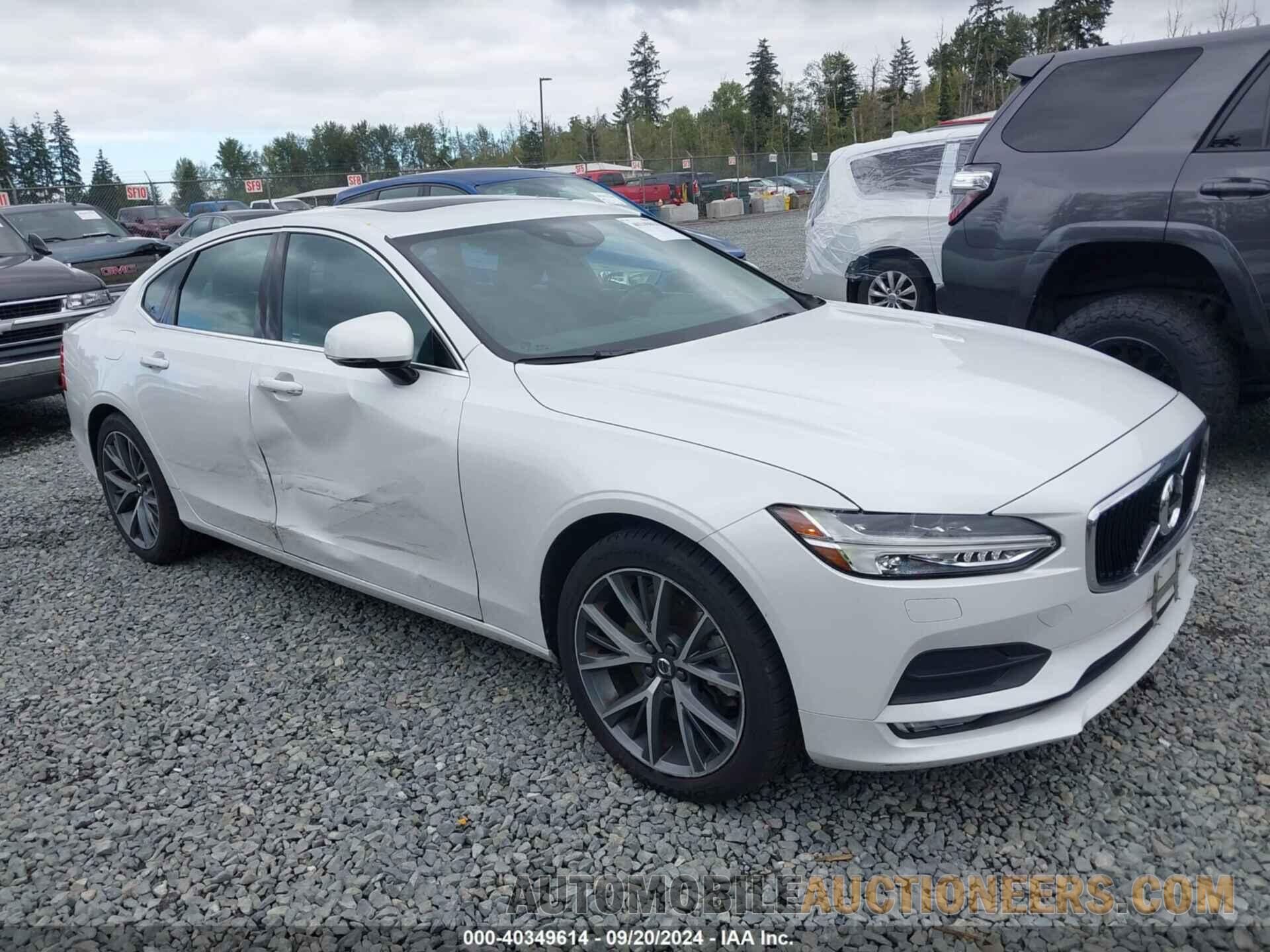 YV1A22MK8H1016386 VOLVO S90 2017