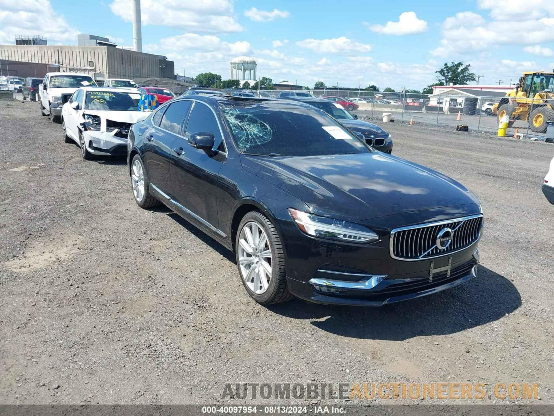 YV1A22ML0H1012941 VOLVO S90 2017