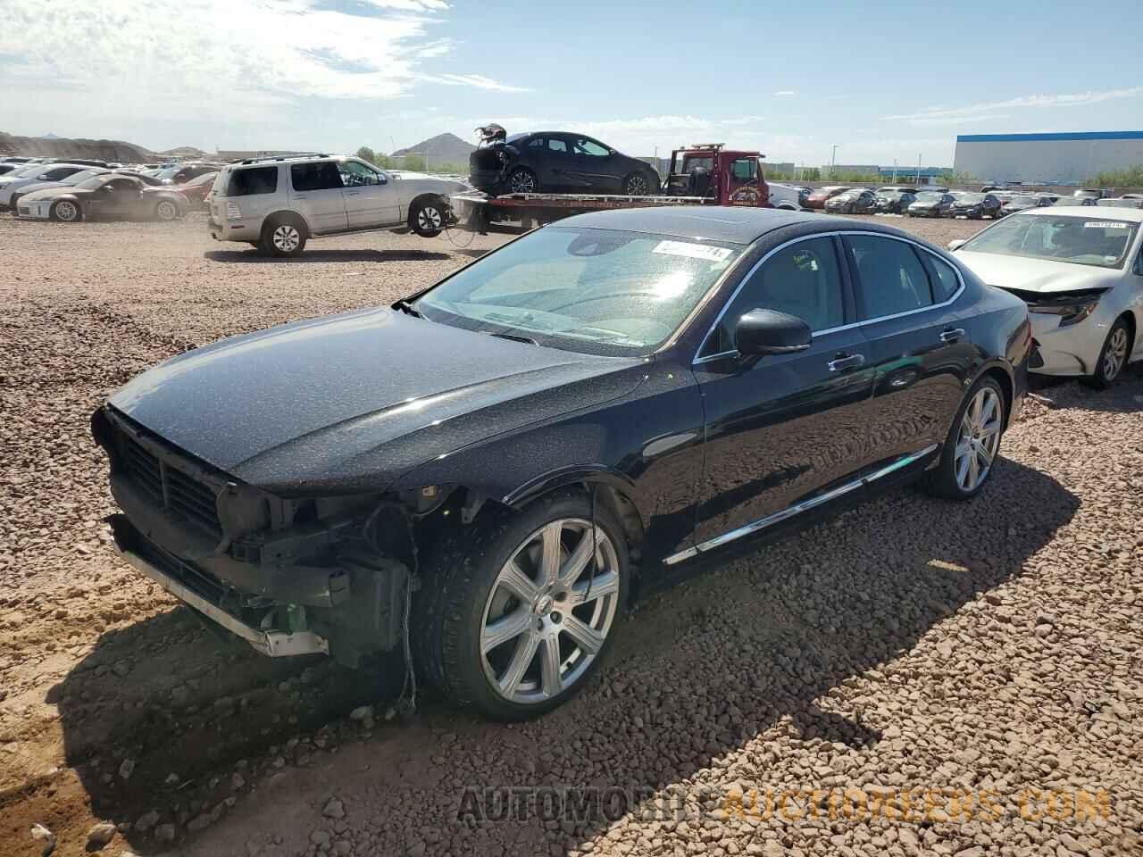 YV1A22ML1H1001561 VOLVO S90 2017