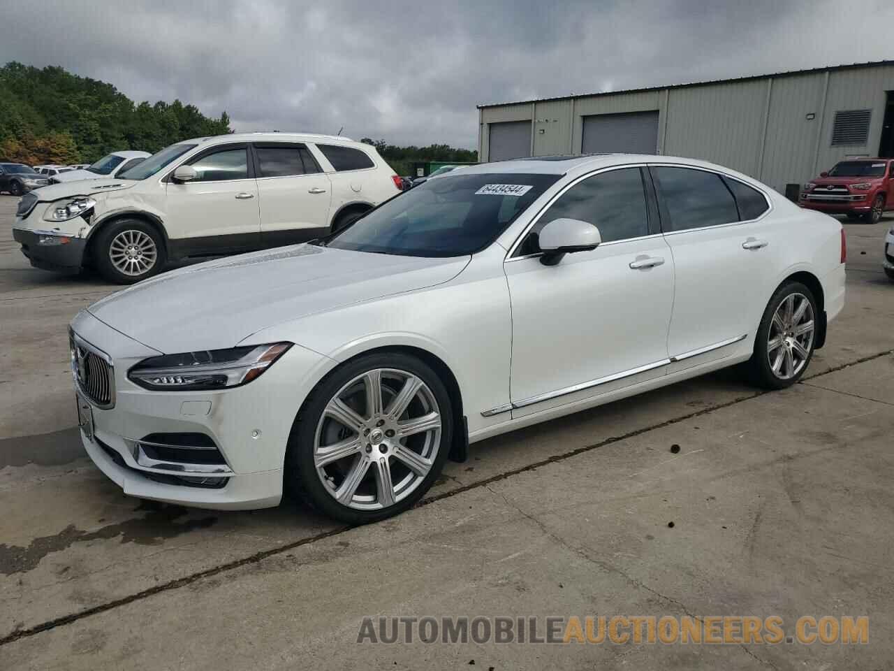 YV1A22MLXH1005043 VOLVO S90 2017