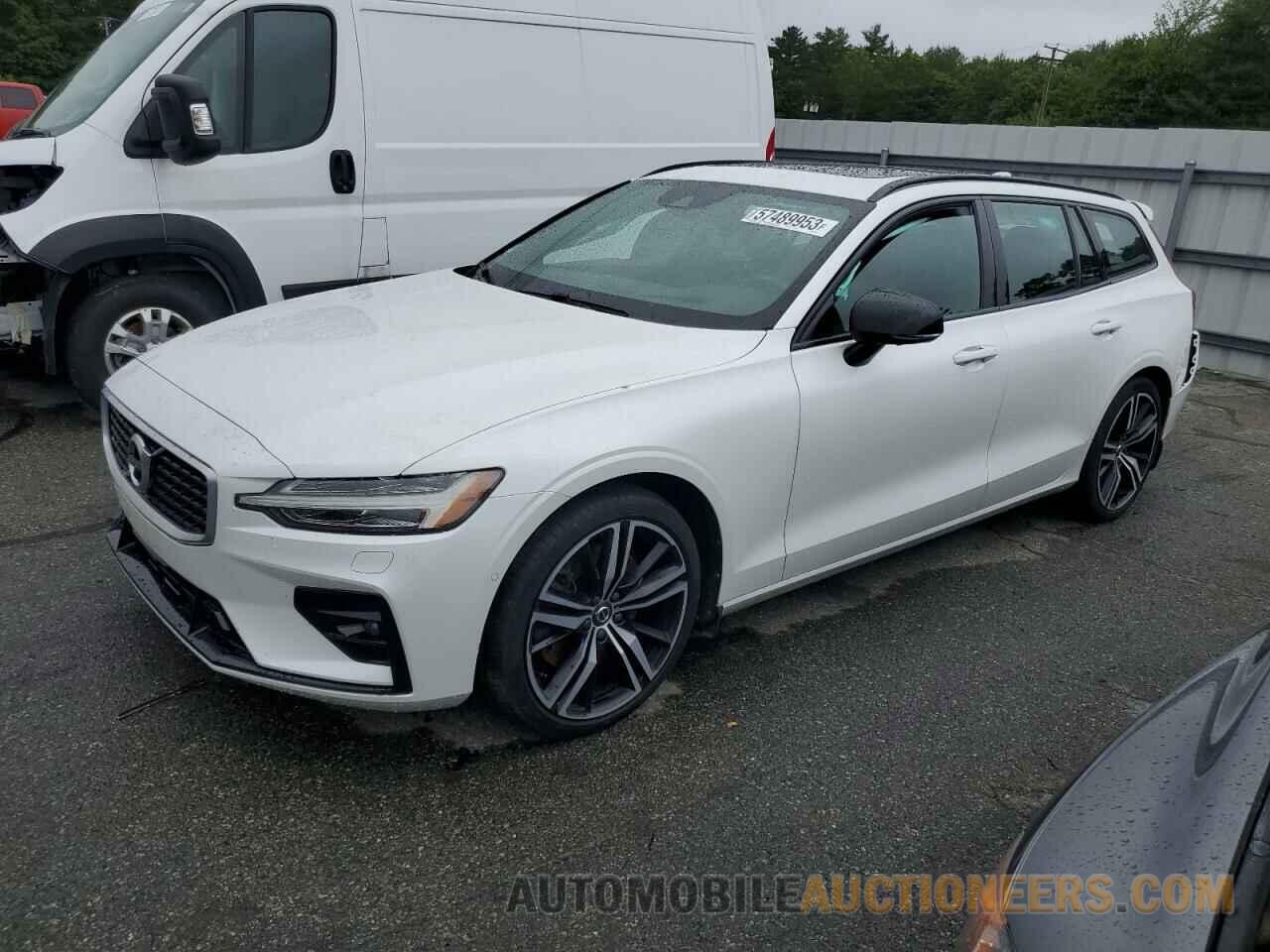 YV1A22SM2K2333652 VOLVO V60 2019