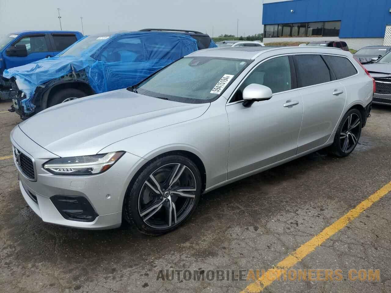 YV1A22VM4J1037158 VOLVO V90 2018