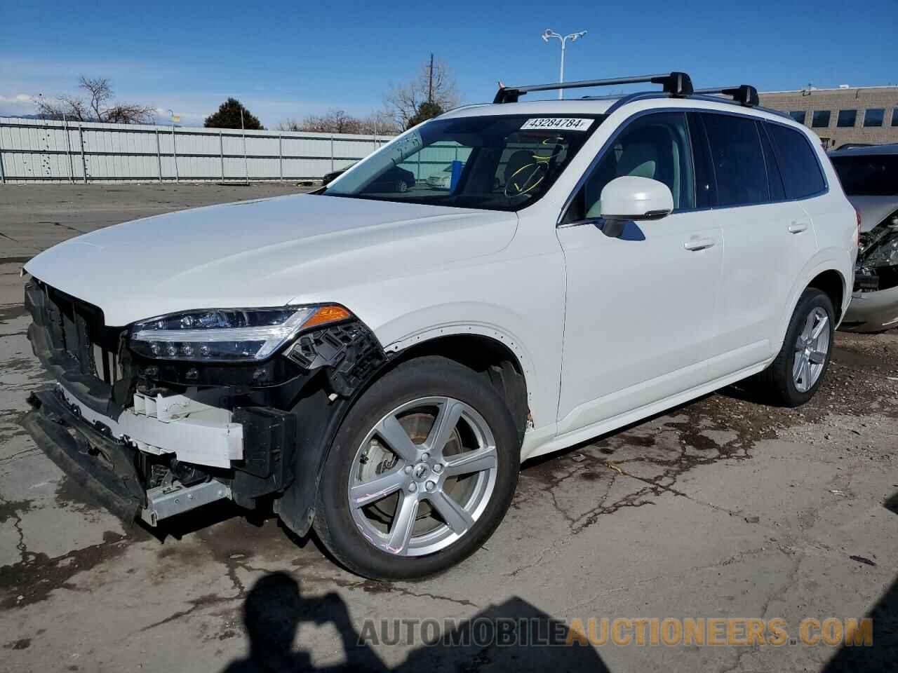 YV4102PK0N1837658 VOLVO XC90 2022