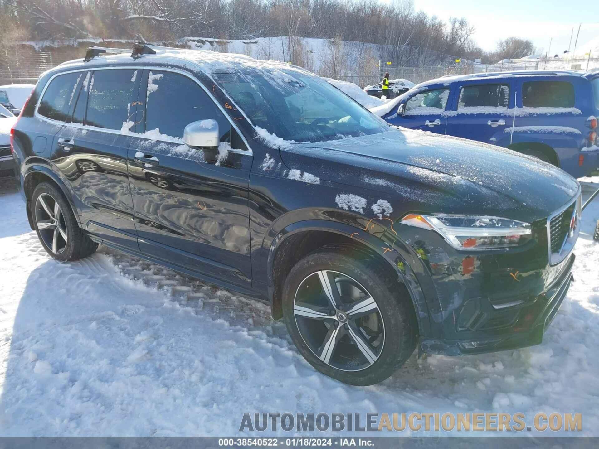 YV4102PM7K1501535 VOLVO XC90 2019