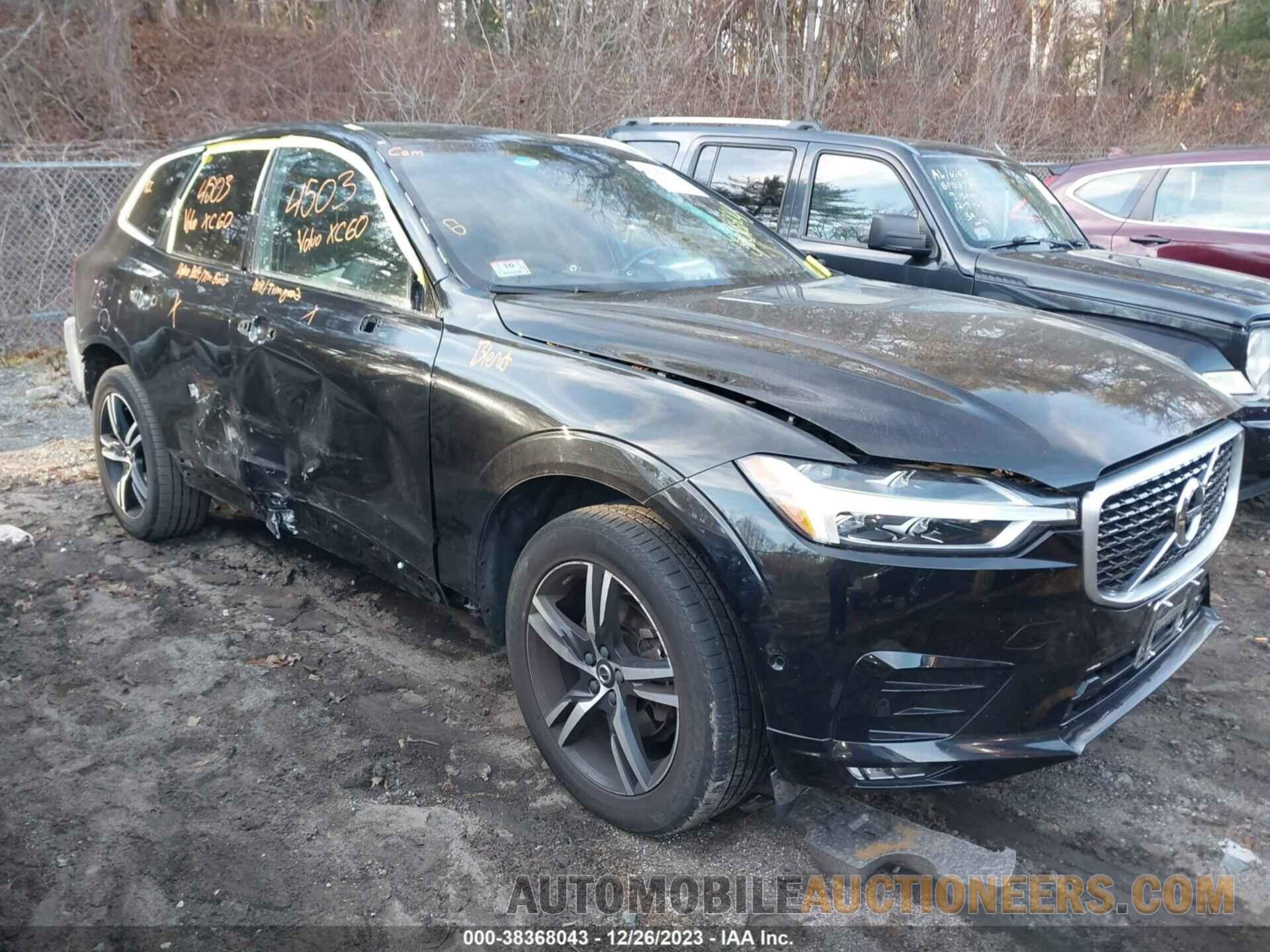 YV4102RM1J1034852 VOLVO XC60 2018