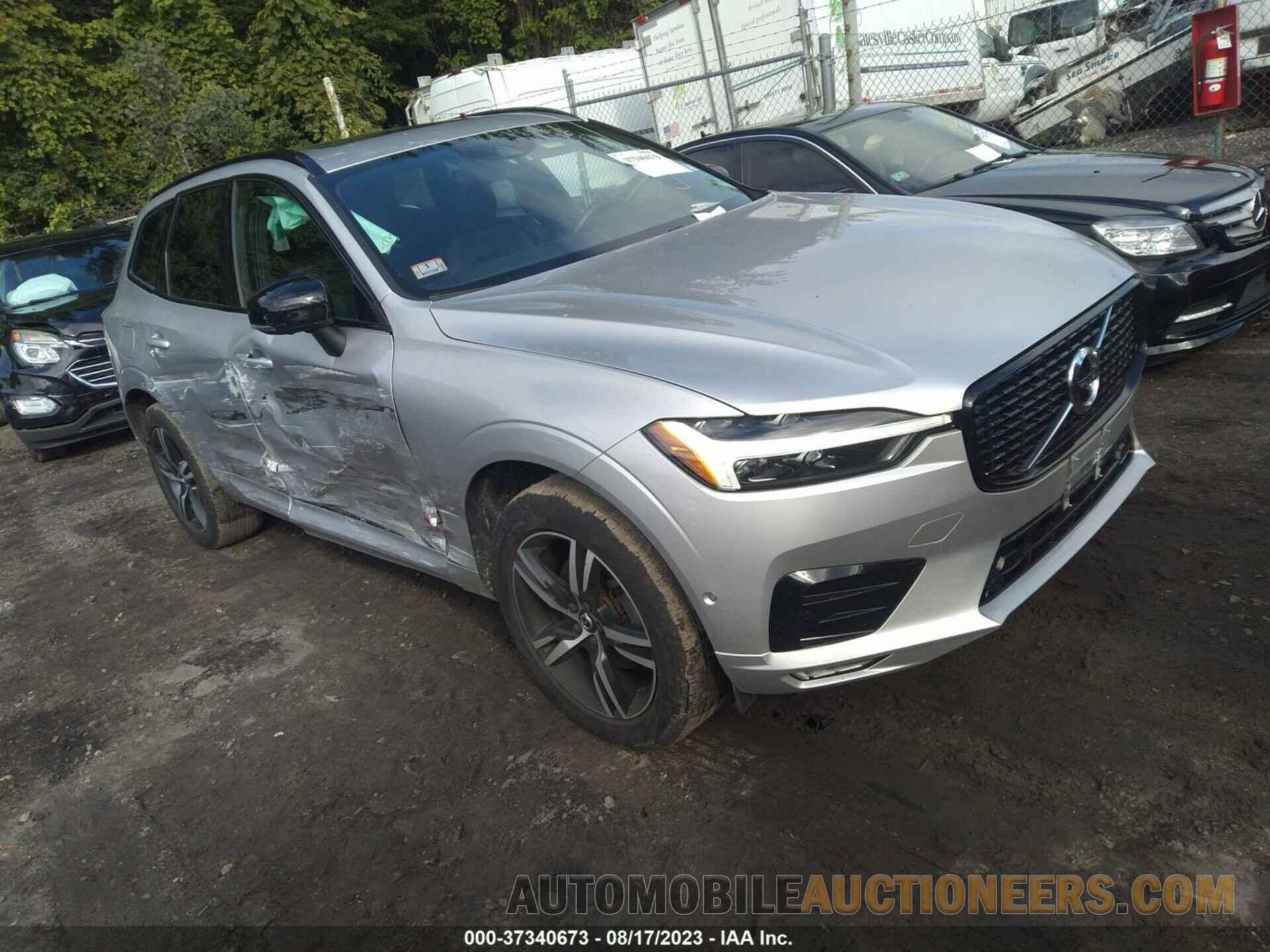 YV4102RM5M1864318 VOLVO XC60 2021