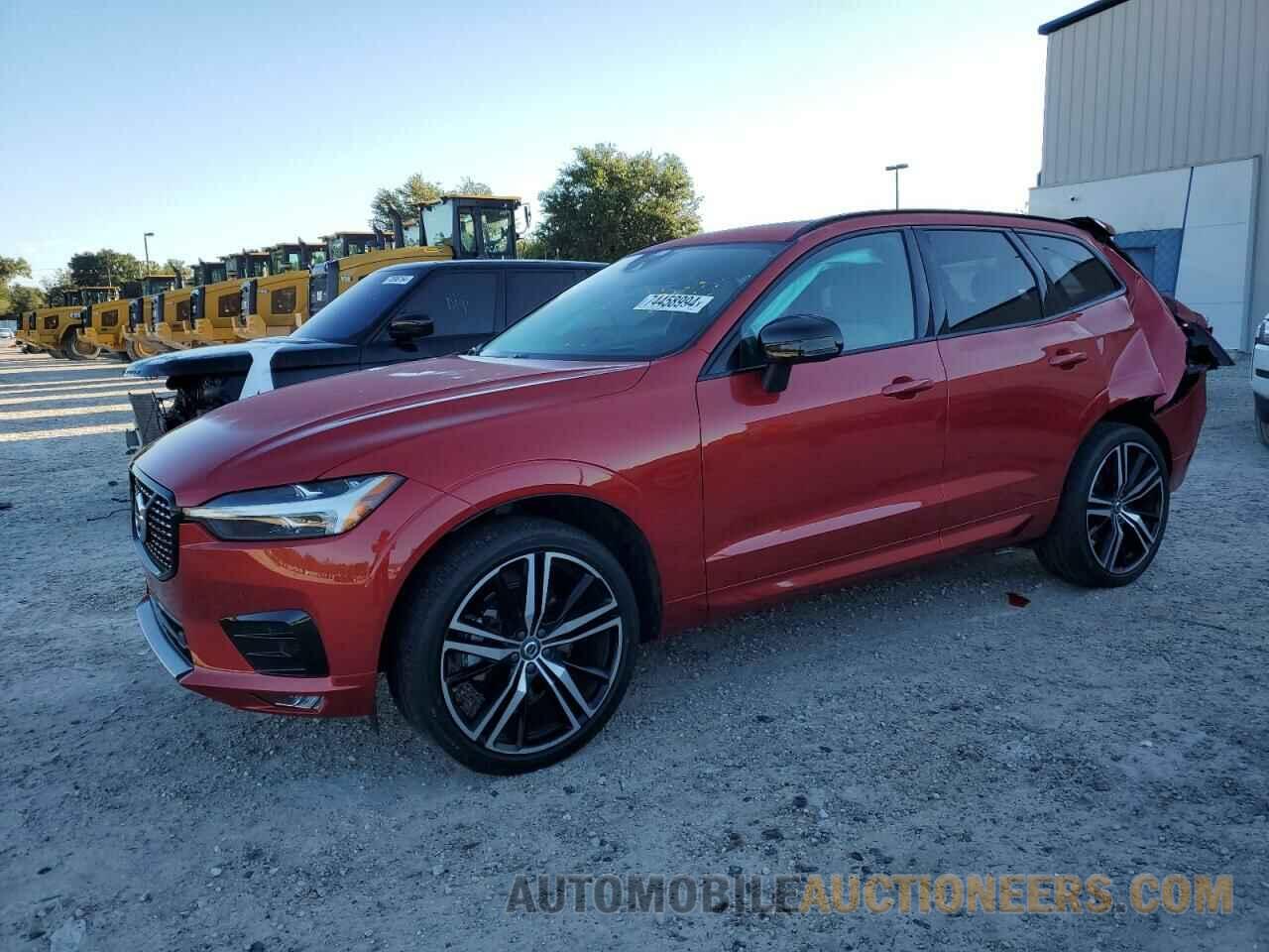 YV4102RM8M1830700 VOLVO XC60 2021