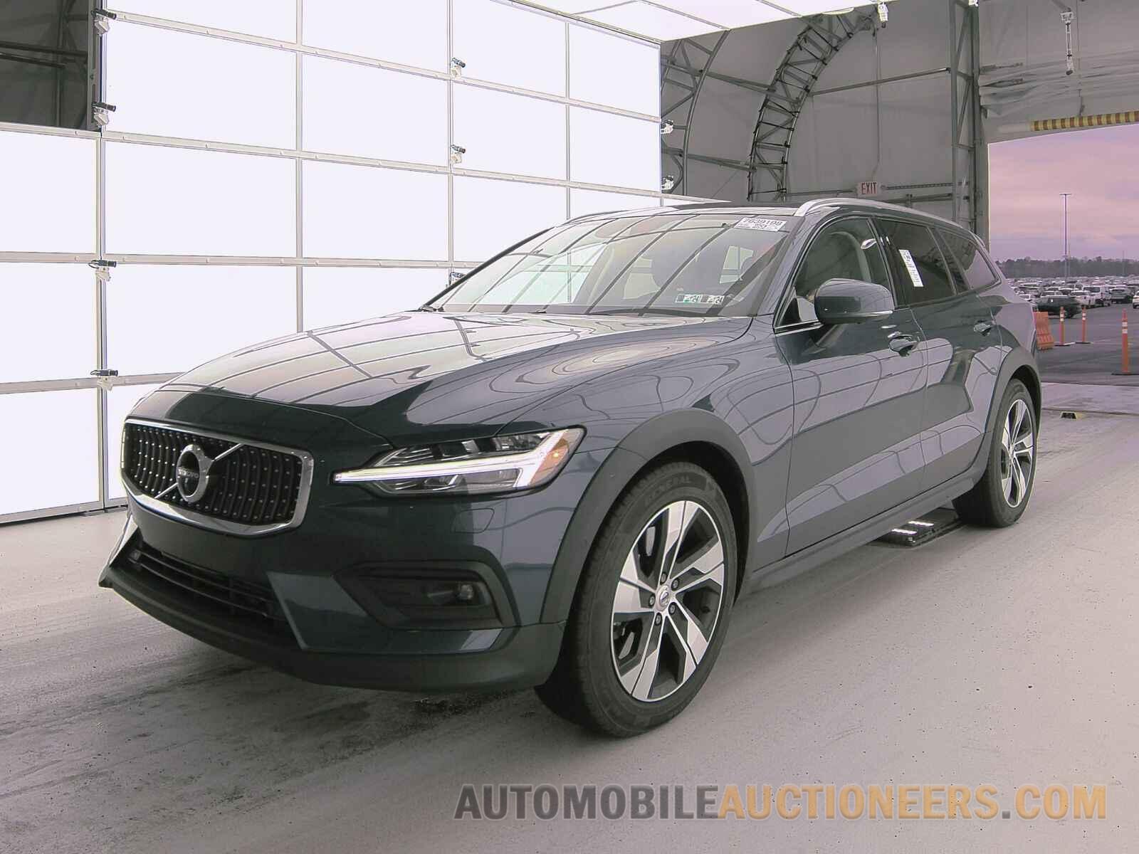 YV4102WK4L1039310 Volvo V60 Cross Country 2020