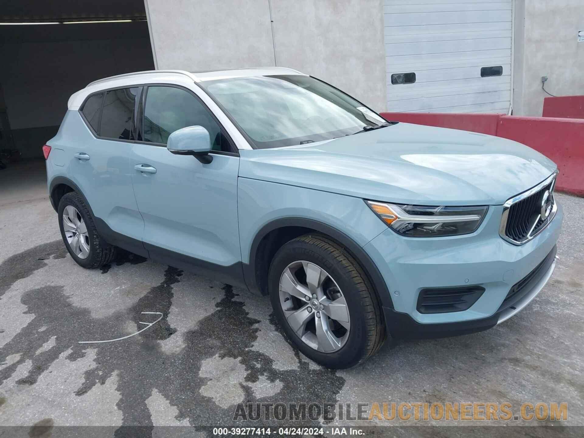 YV4162UK0K2144002 VOLVO XC40 2019