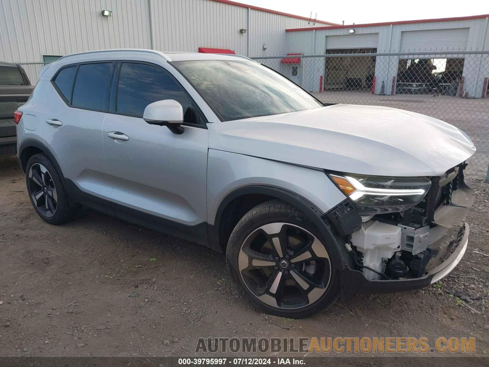 YV4162UK1K2131372 VOLVO XC40 2019