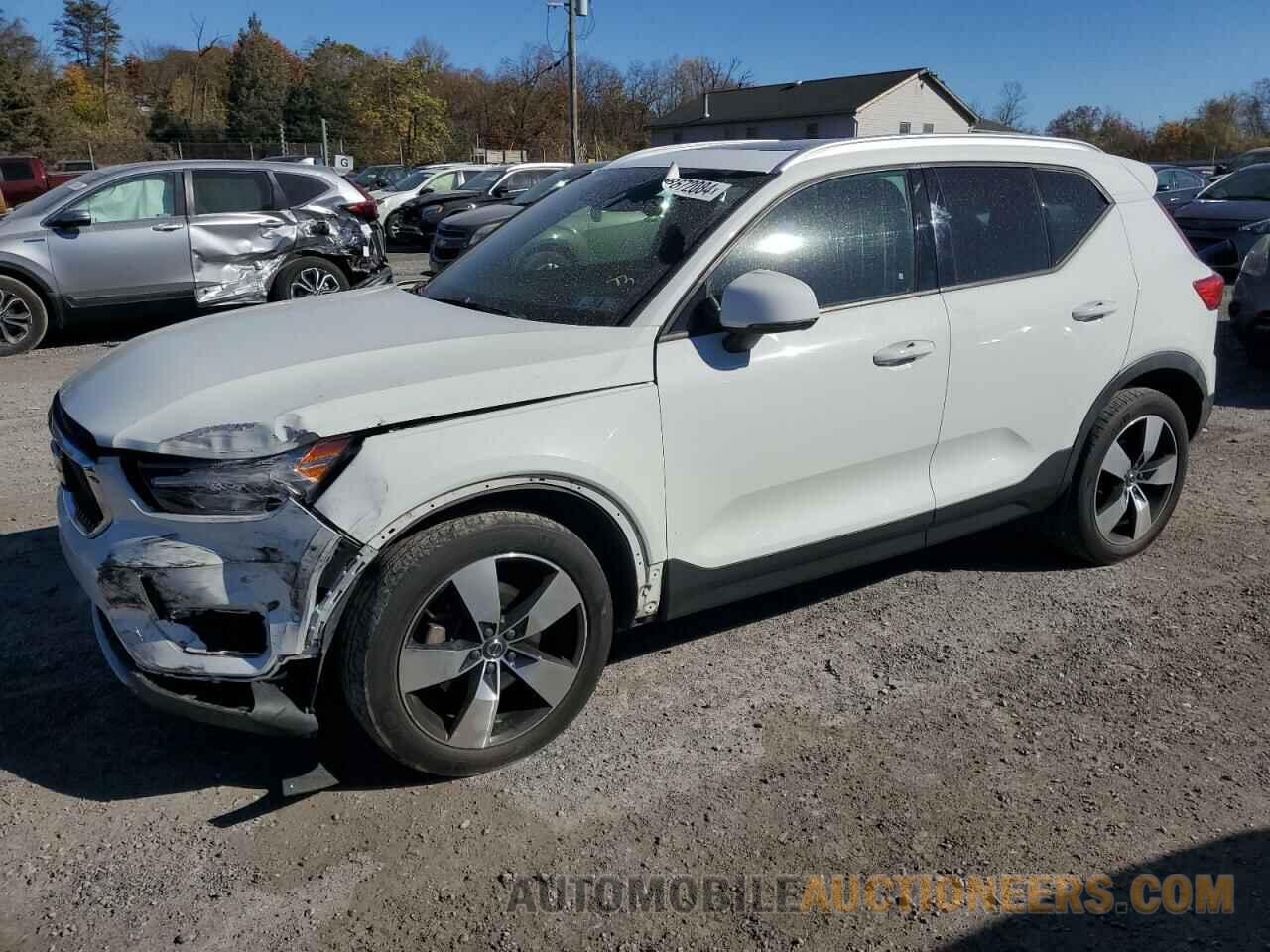 YV4162UK1K2150939 VOLVO XC40 2019