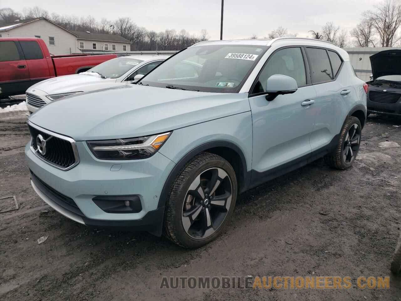 YV4162UK3K2079260 VOLVO XC40 2019