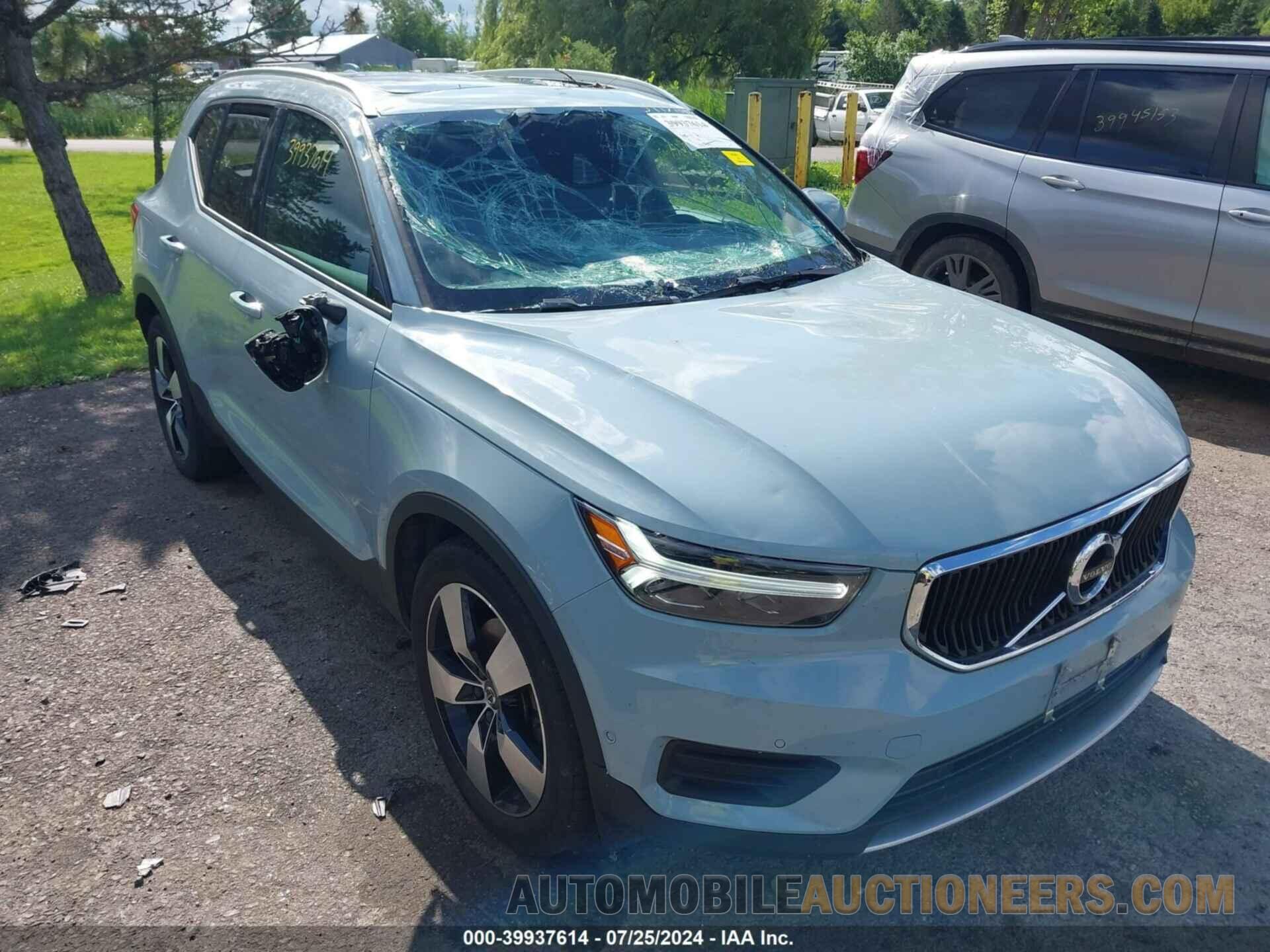 YV4162UK3K2133124 VOLVO XC40 2019