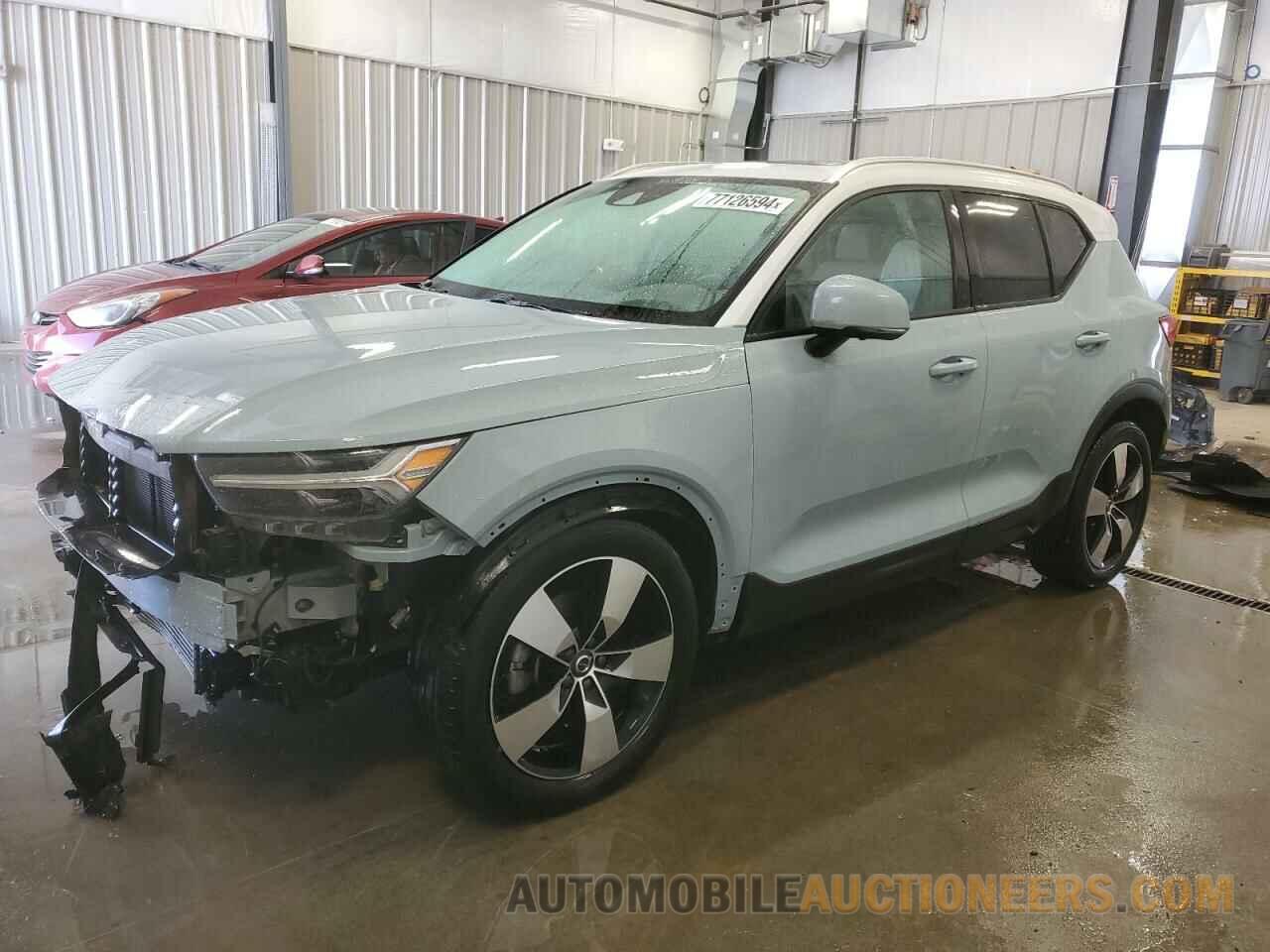 YV4162UK6K2090222 VOLVO XC40 2019