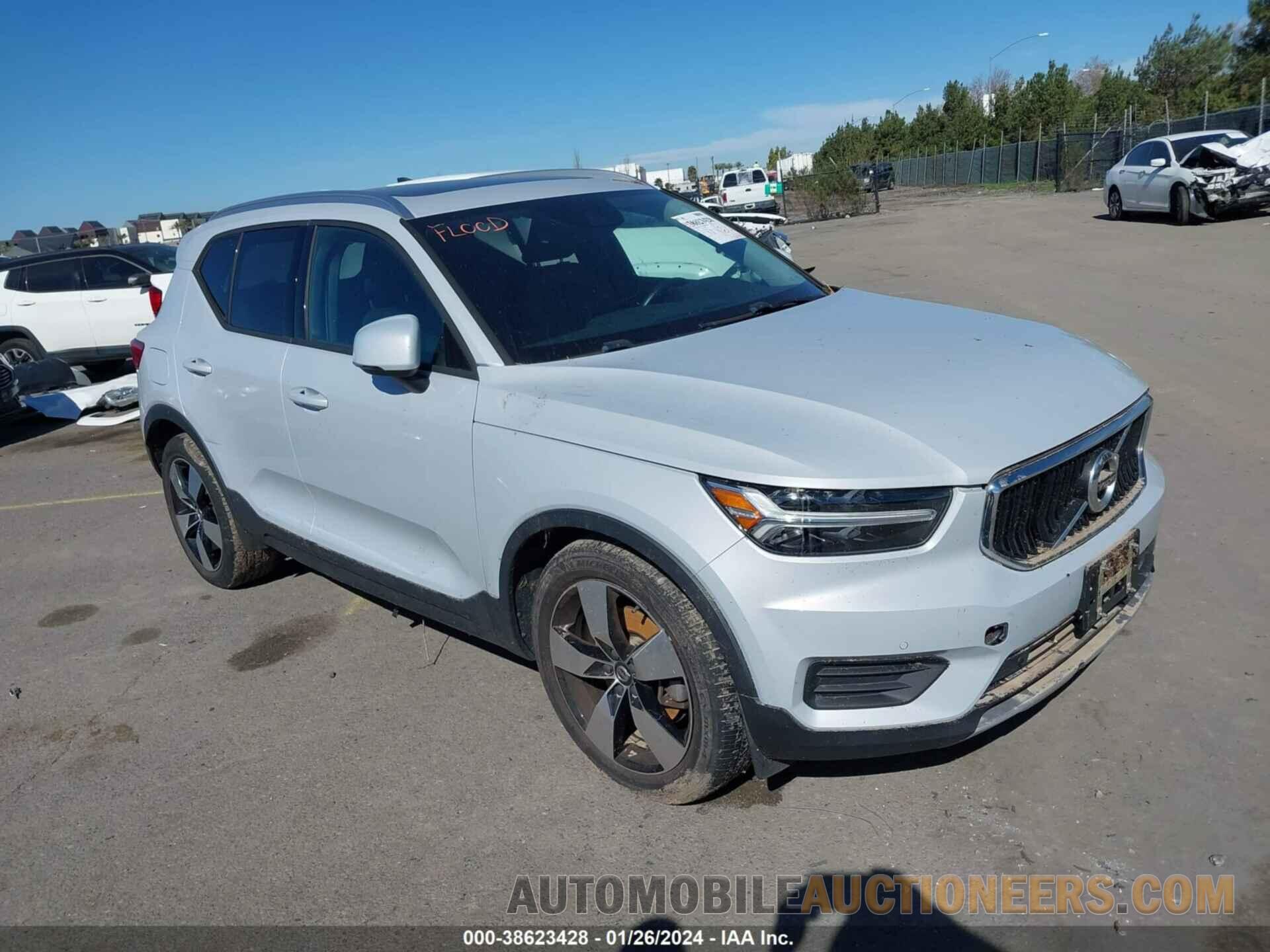 YV4162UK6L2187437 VOLVO XC40 2020