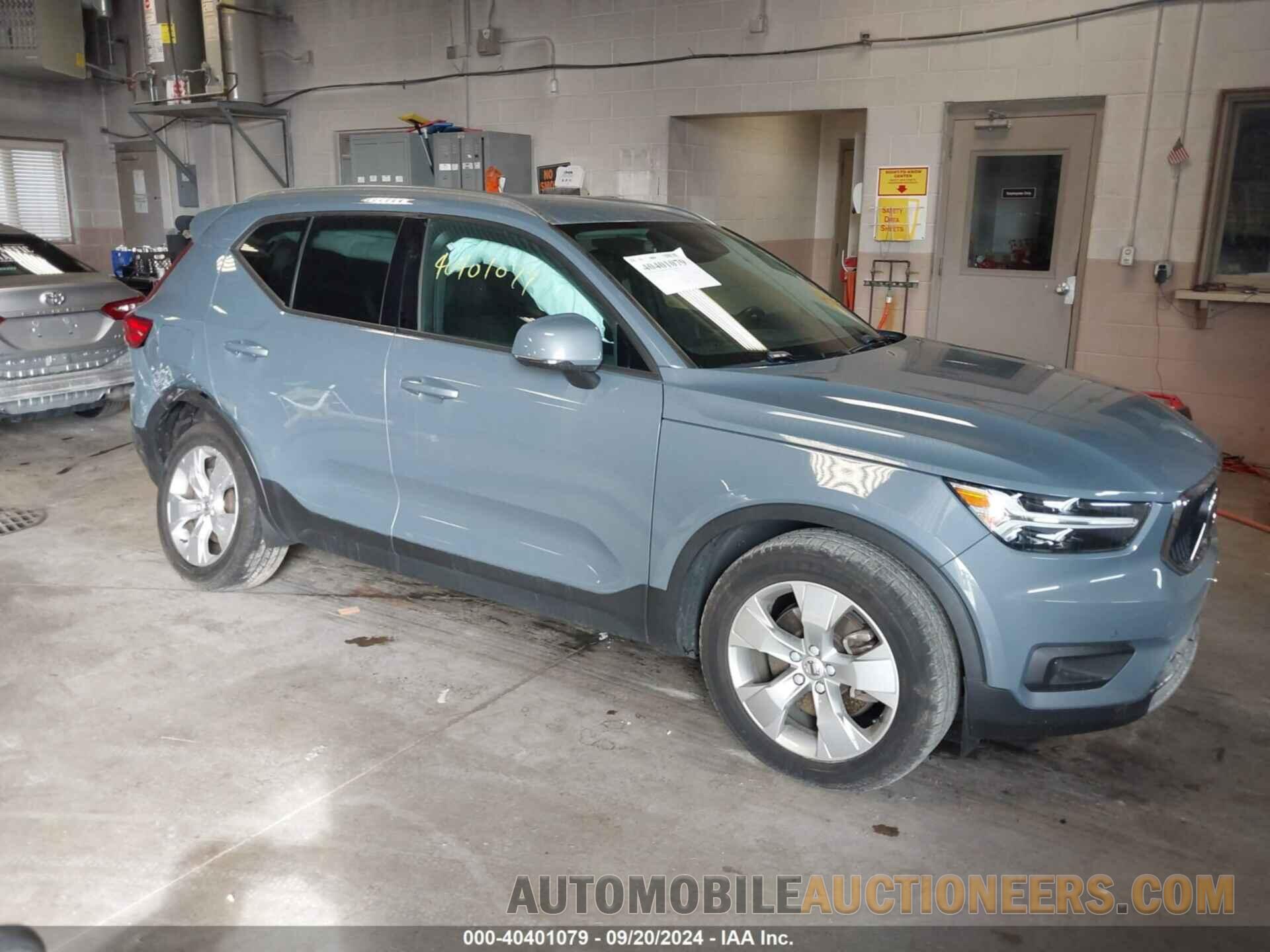 YV4162UK6N2747556 VOLVO XC40 2022