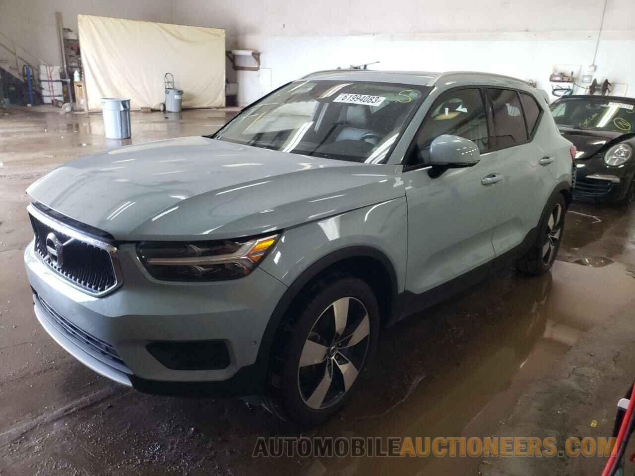 YV4162UK8K2077357 VOLVO XC40 2019