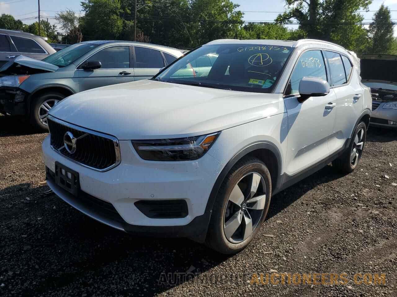 YV4162UK8L2266379 VOLVO XC40 2020