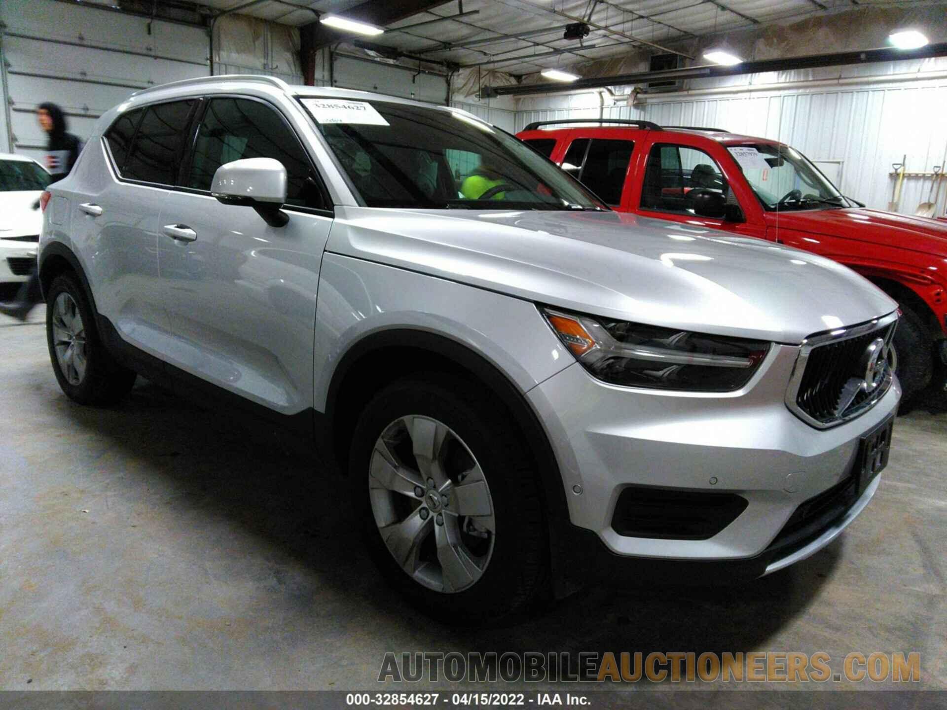 YV4162UKXK2136943 VOLVO XC40 2019