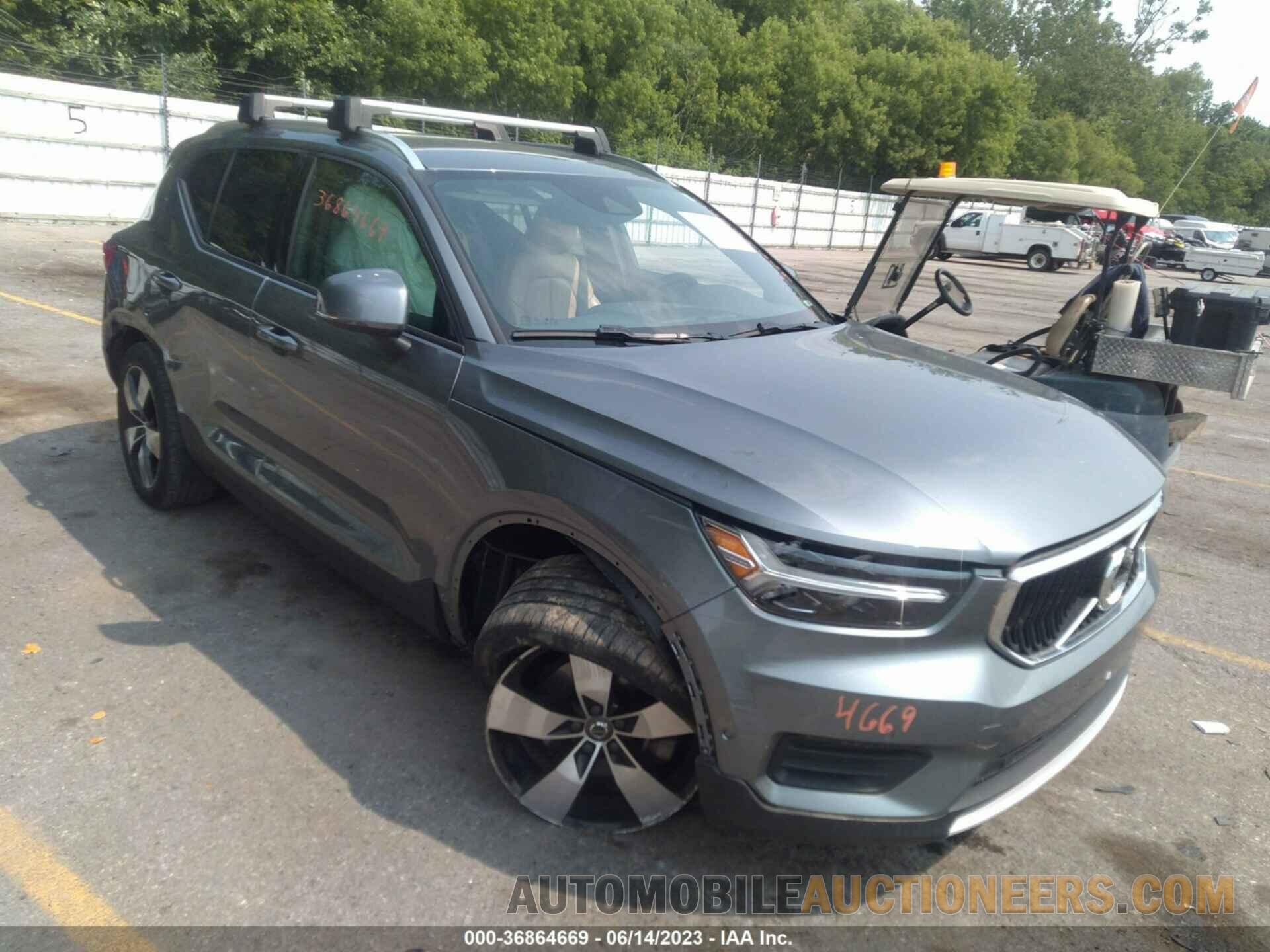 YV4162UKXK2138000 VOLVO XC40 2019