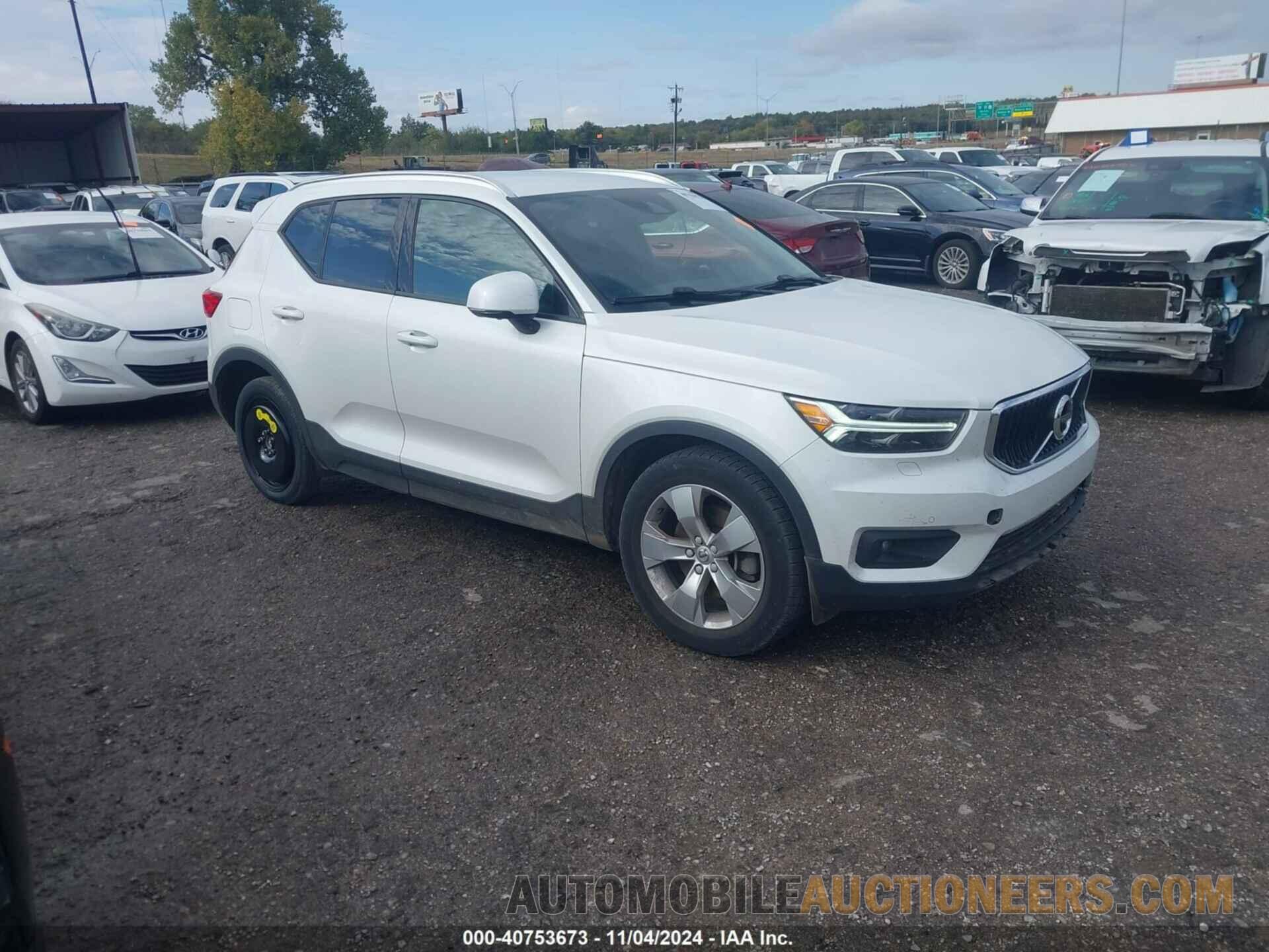 YV4162UKXM2576955 VOLVO XC40 2021