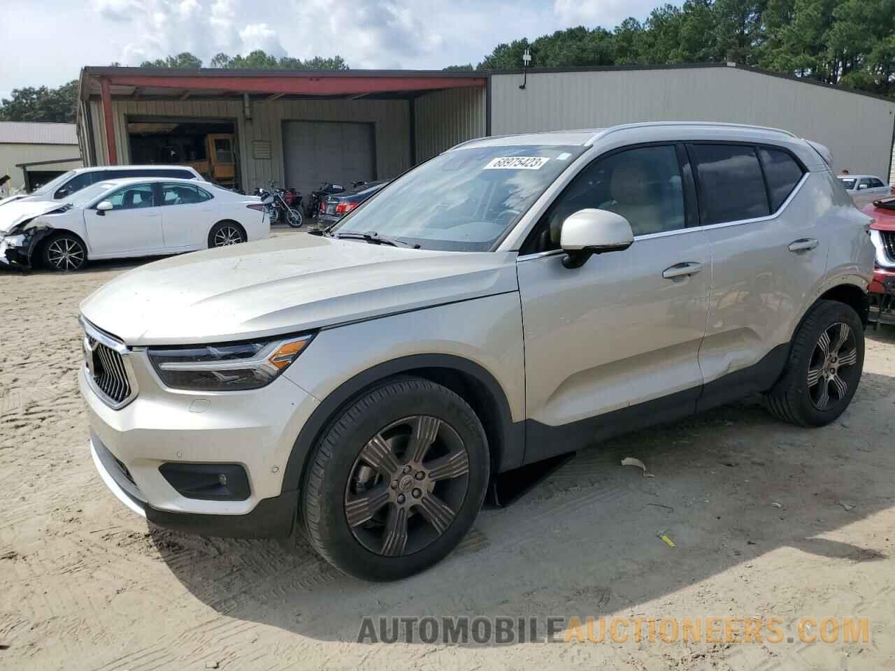 YV4162UL1K2087317 VOLVO XC40 2019