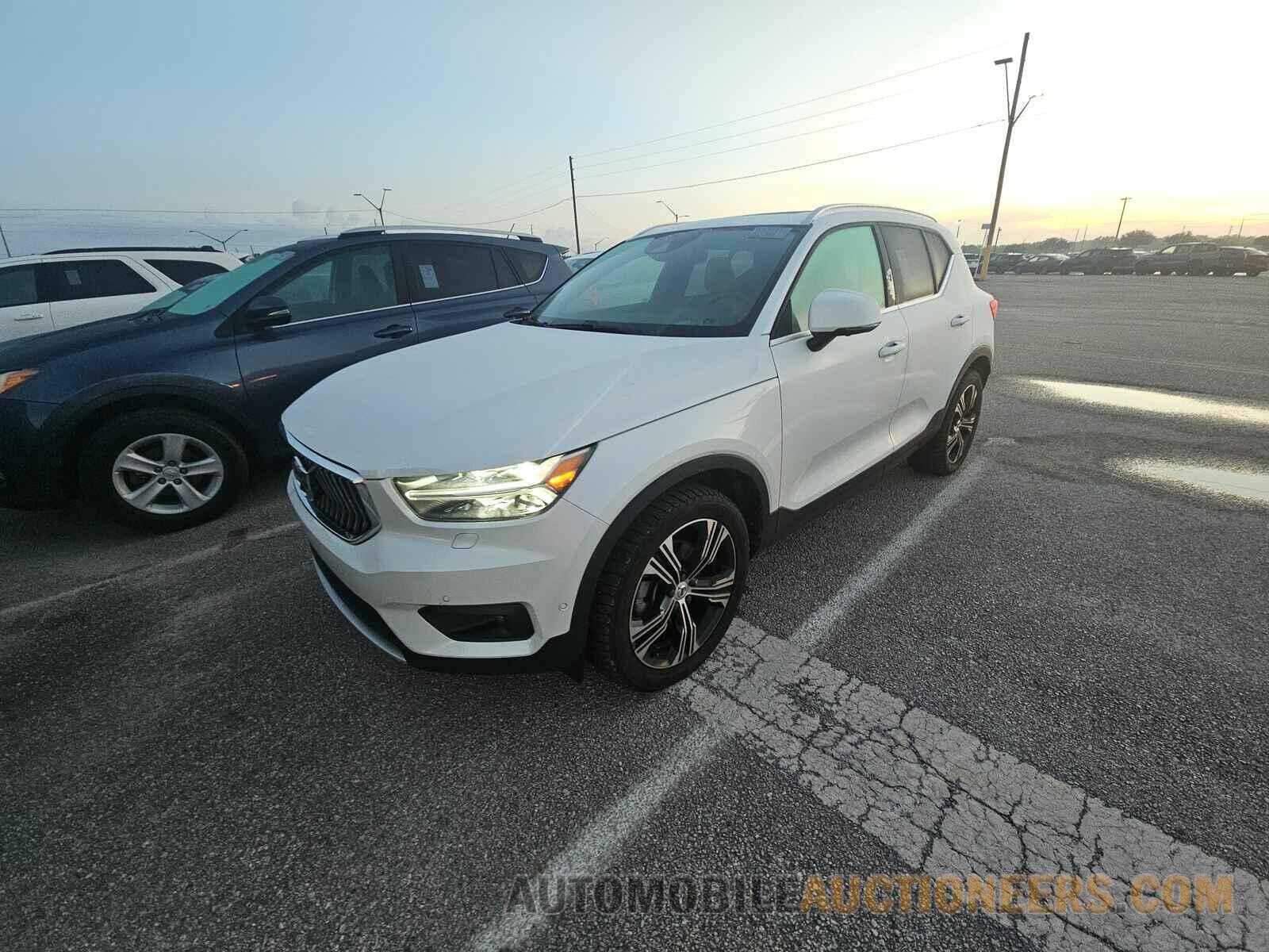 YV4162UL1M2482519 Volvo XC40 2021