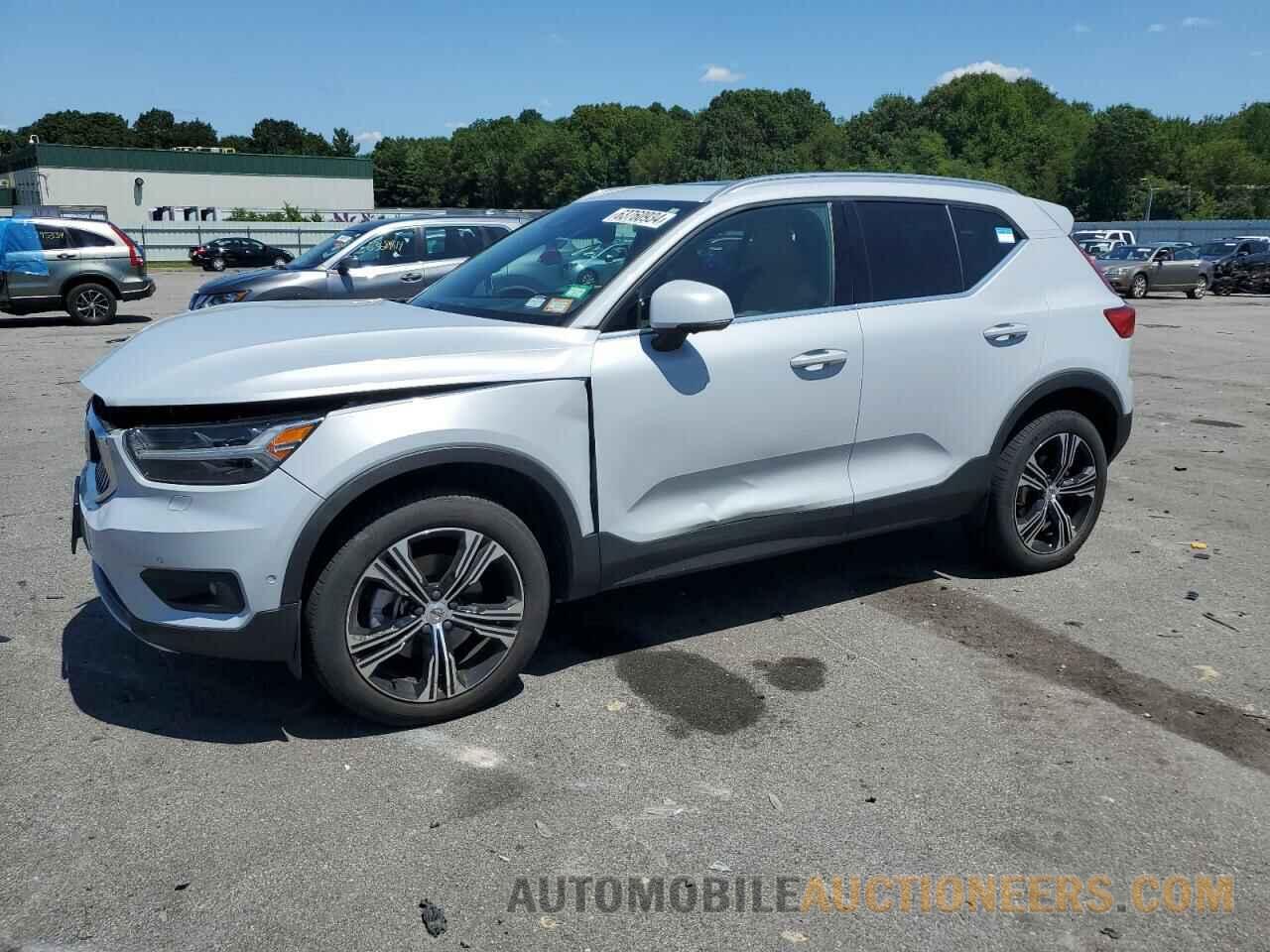 YV4162UL7L2261229 VOLVO XC40 2020